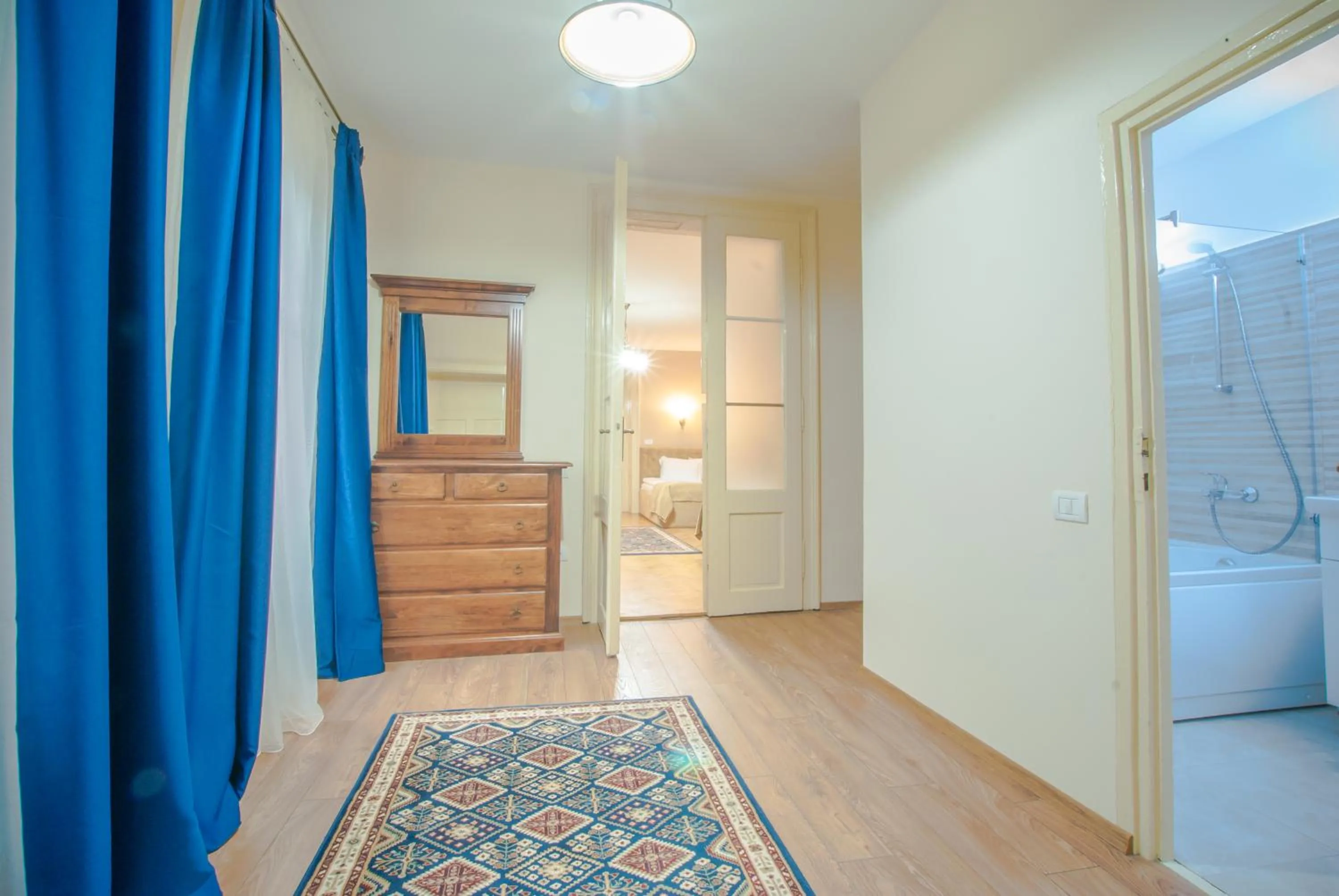 Bathroom, Bed in Safrano Palace