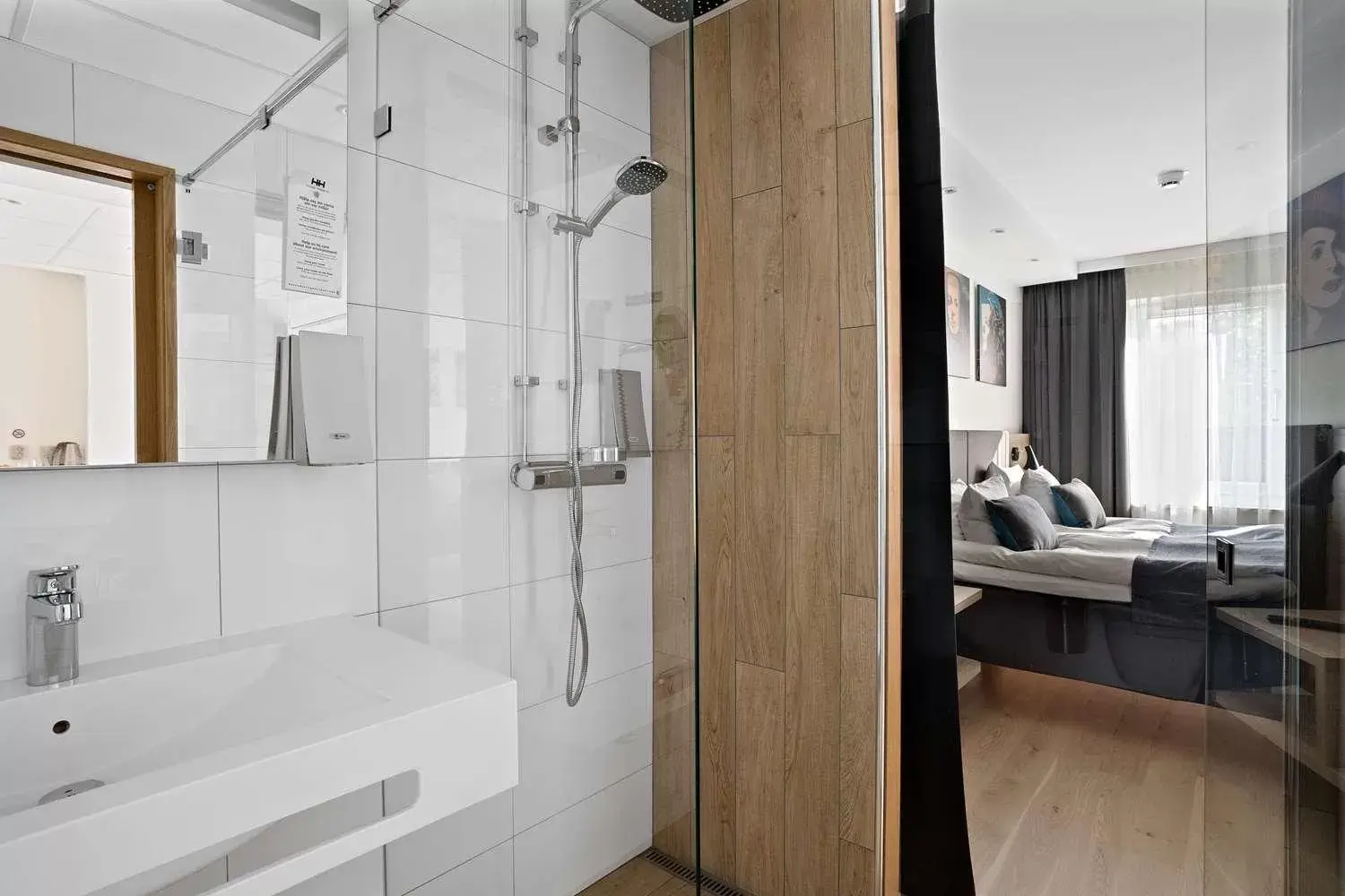 Shower, Bathroom in Best Western Hotel Halland