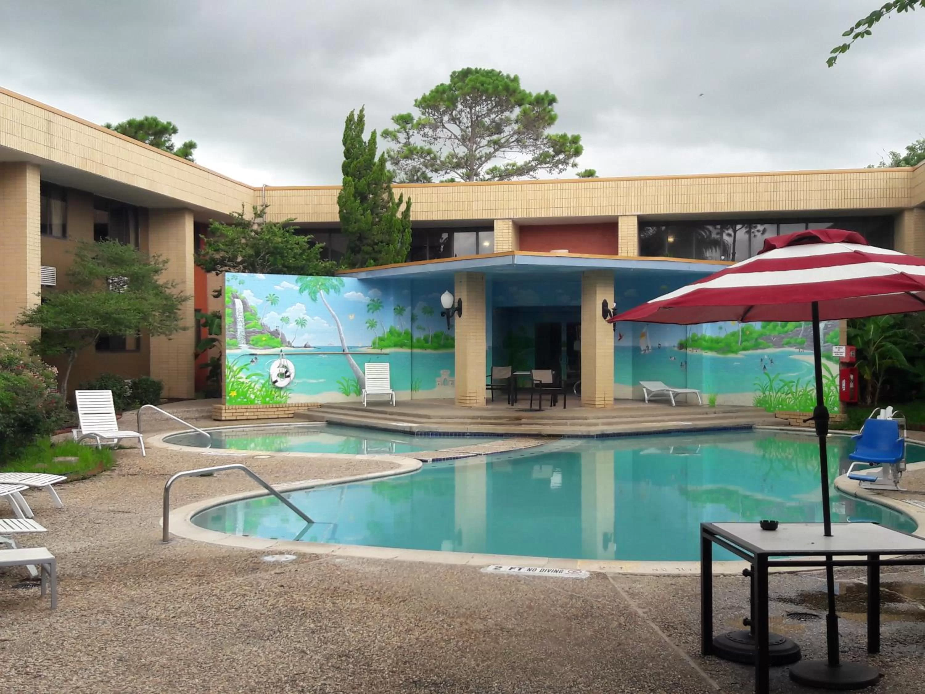 Swimming Pool in Americas Best Value Inn & Suites-Texas City/La Marque