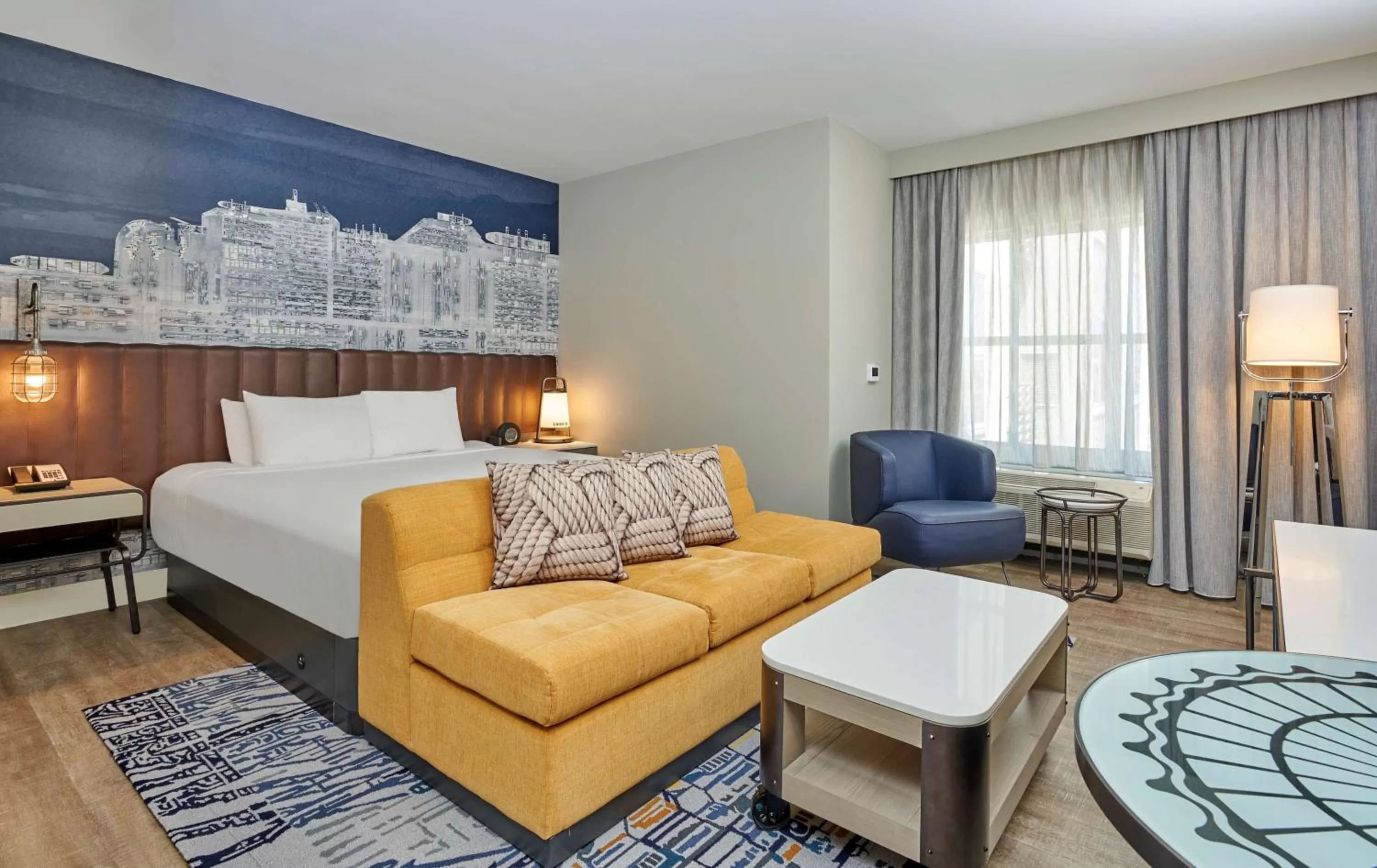 Bedroom, Bed in Hyatt Centric the Pike Long Beach