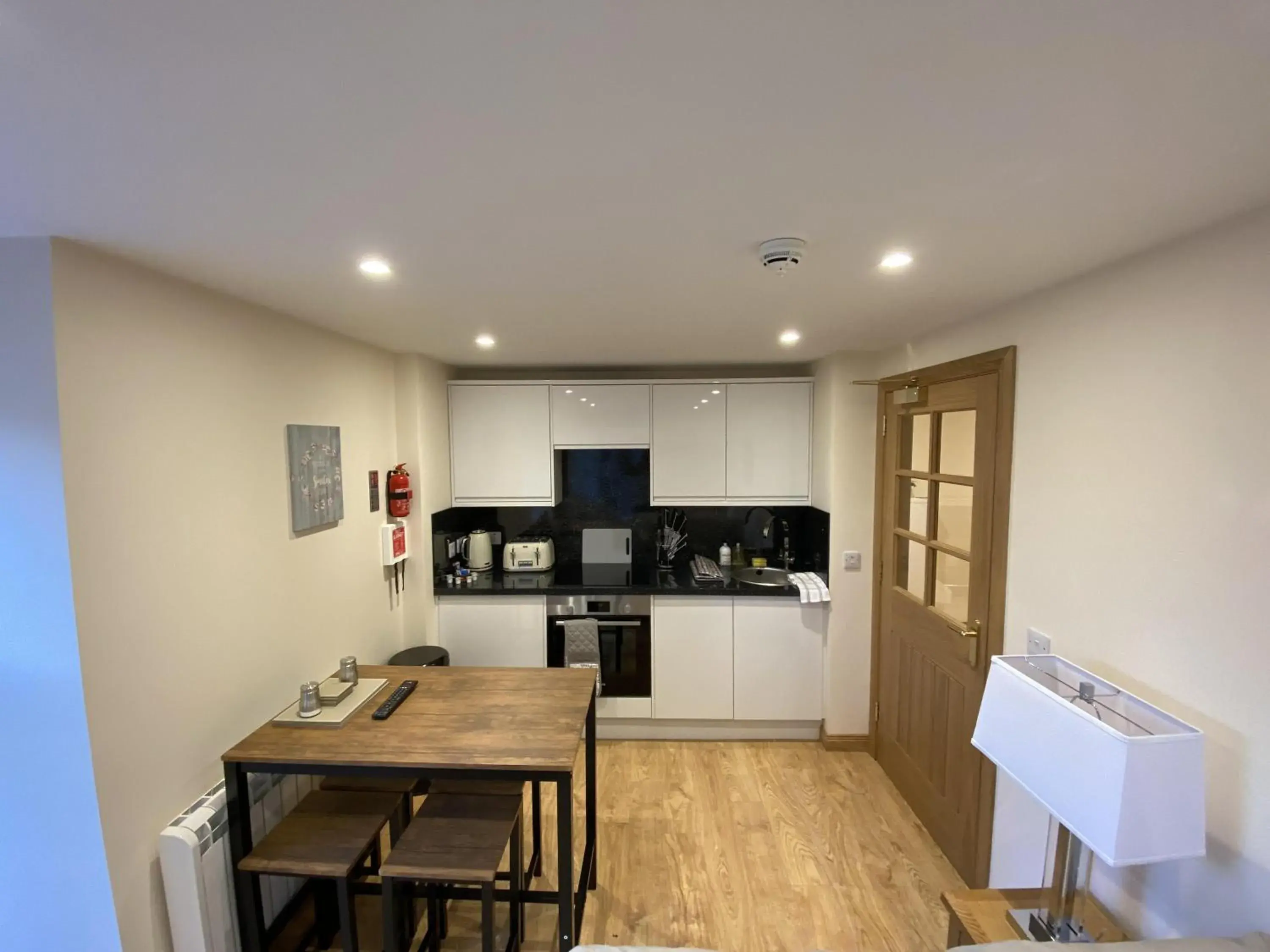 Other, Dining Area in Waverley Inn Apartments