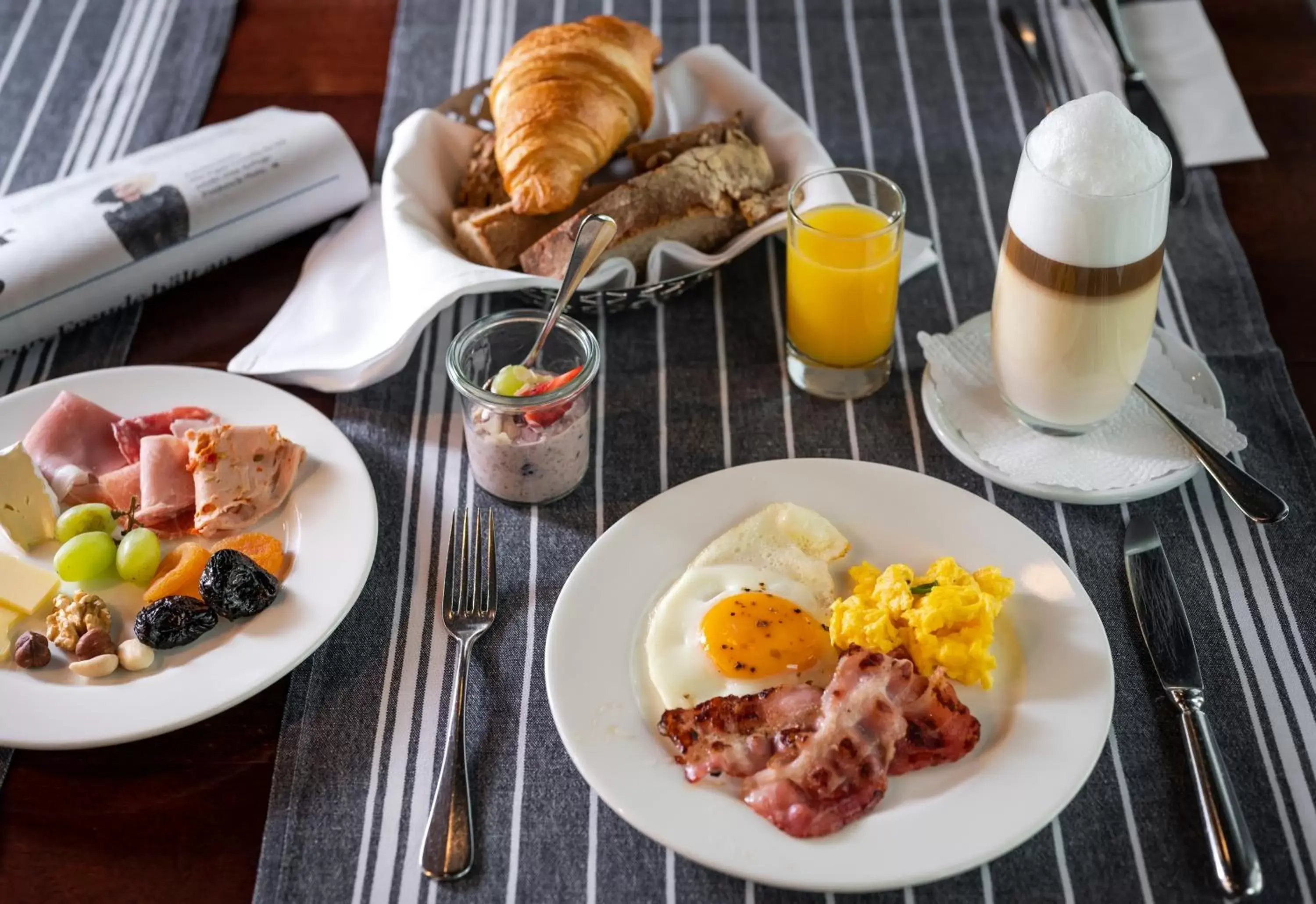 Breakfast in Hotel Hofgarten Luzern