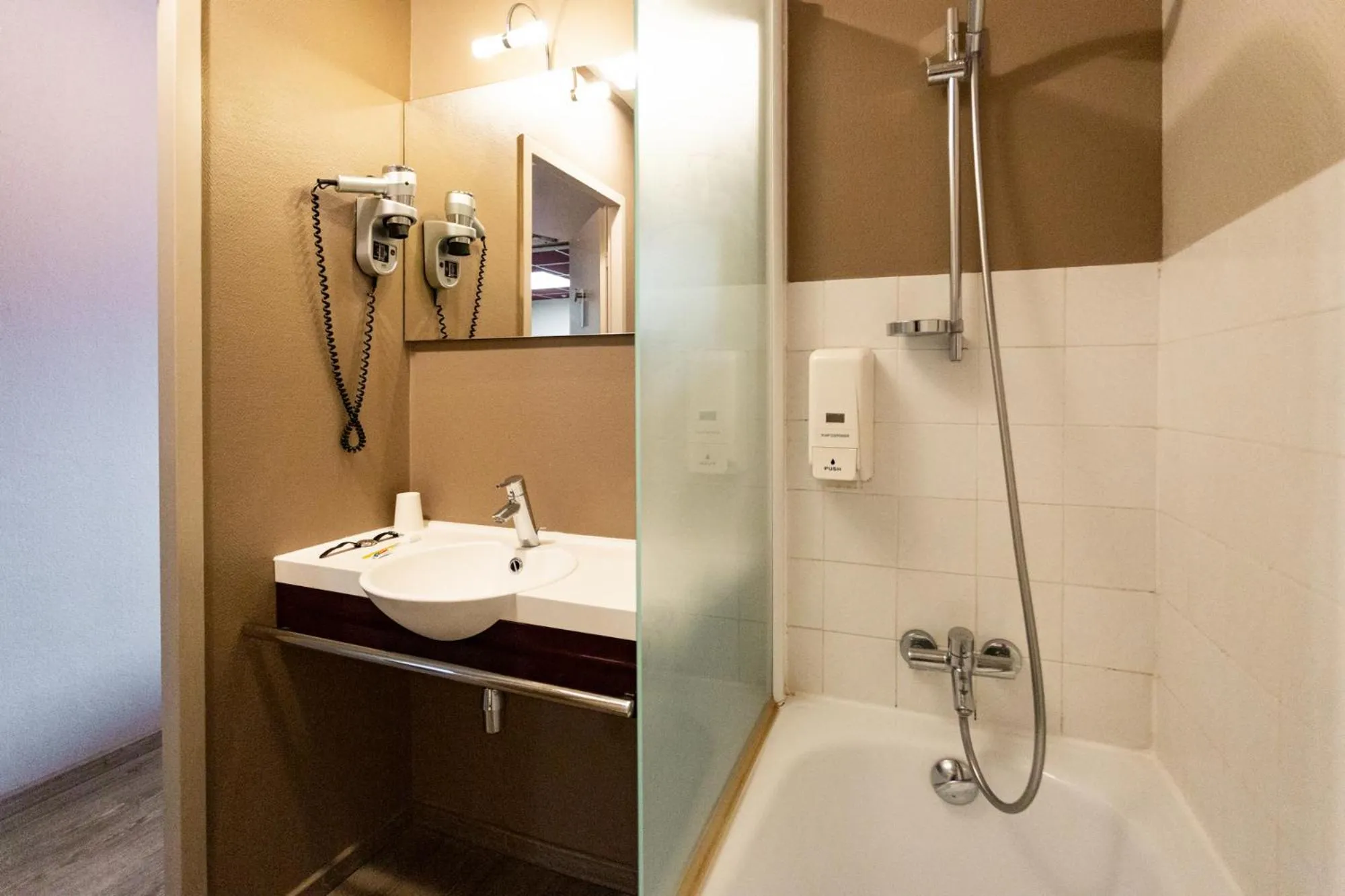 Bathroom in Le Trèfle