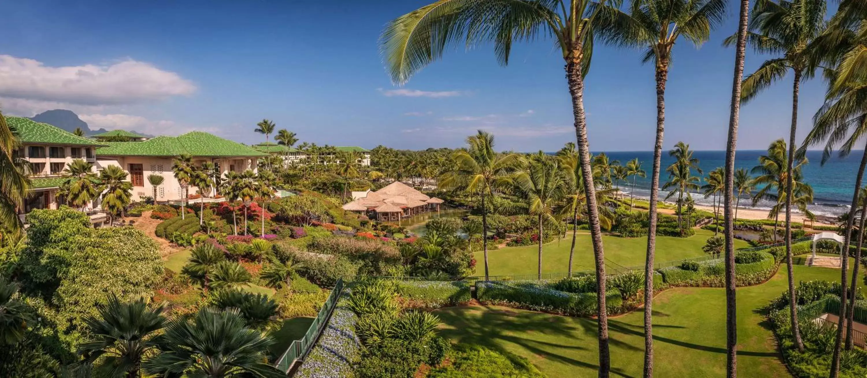 Property building in Grand Hyatt Kauai Resort & Spa