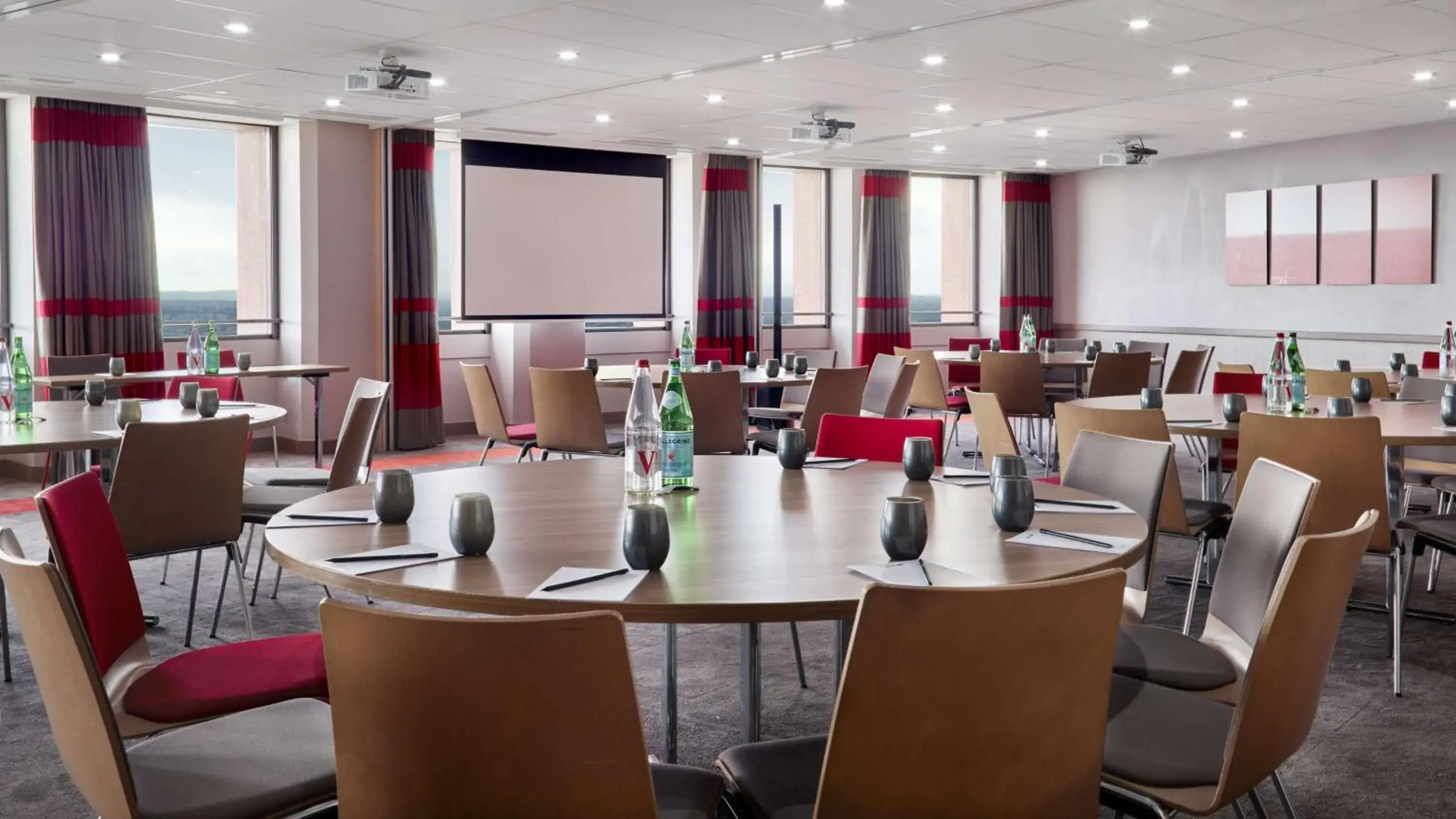Meeting/conference room in Radisson Blu Hotel, Lyon