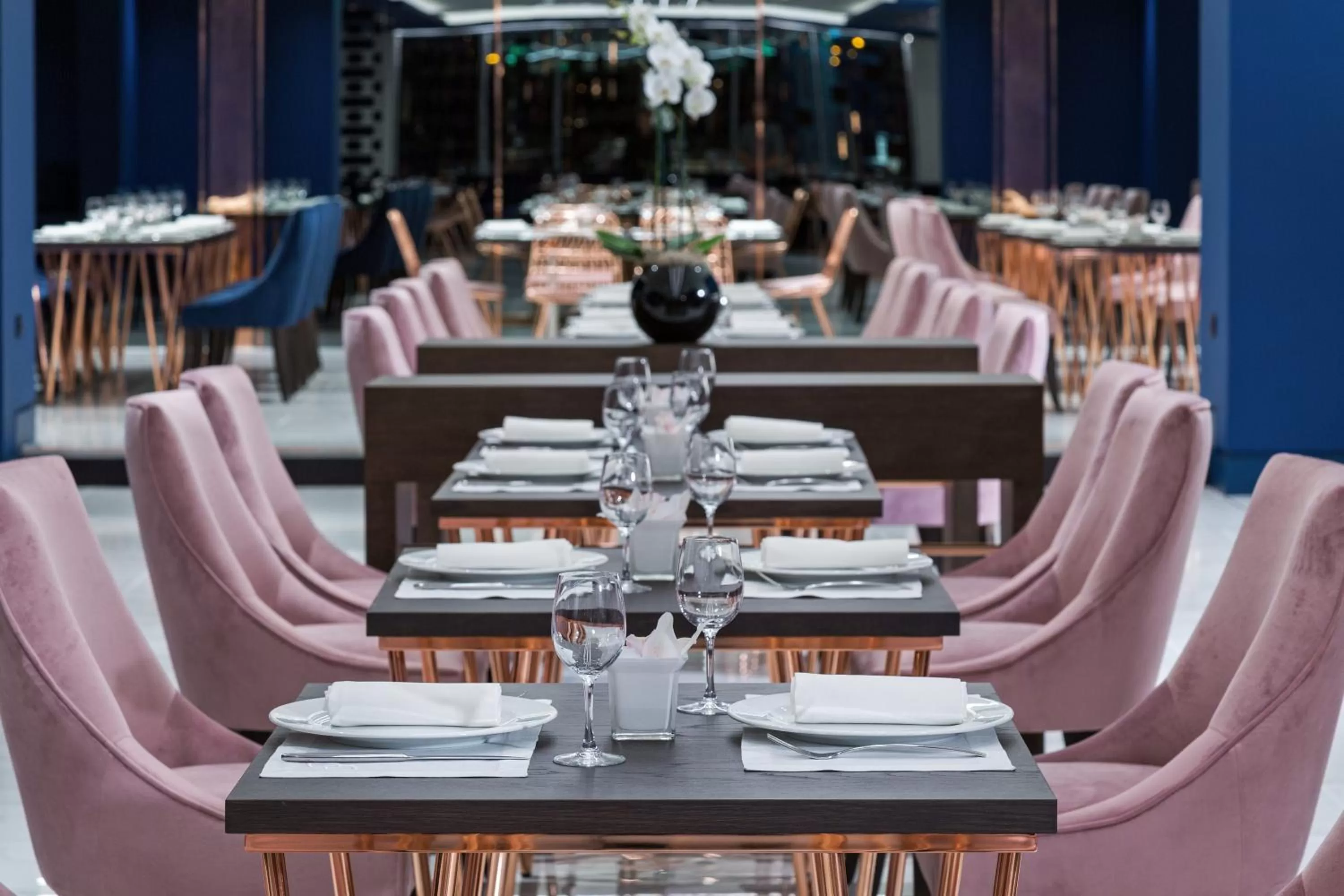 Restaurant/places to eat in Sofitel Athens Airport