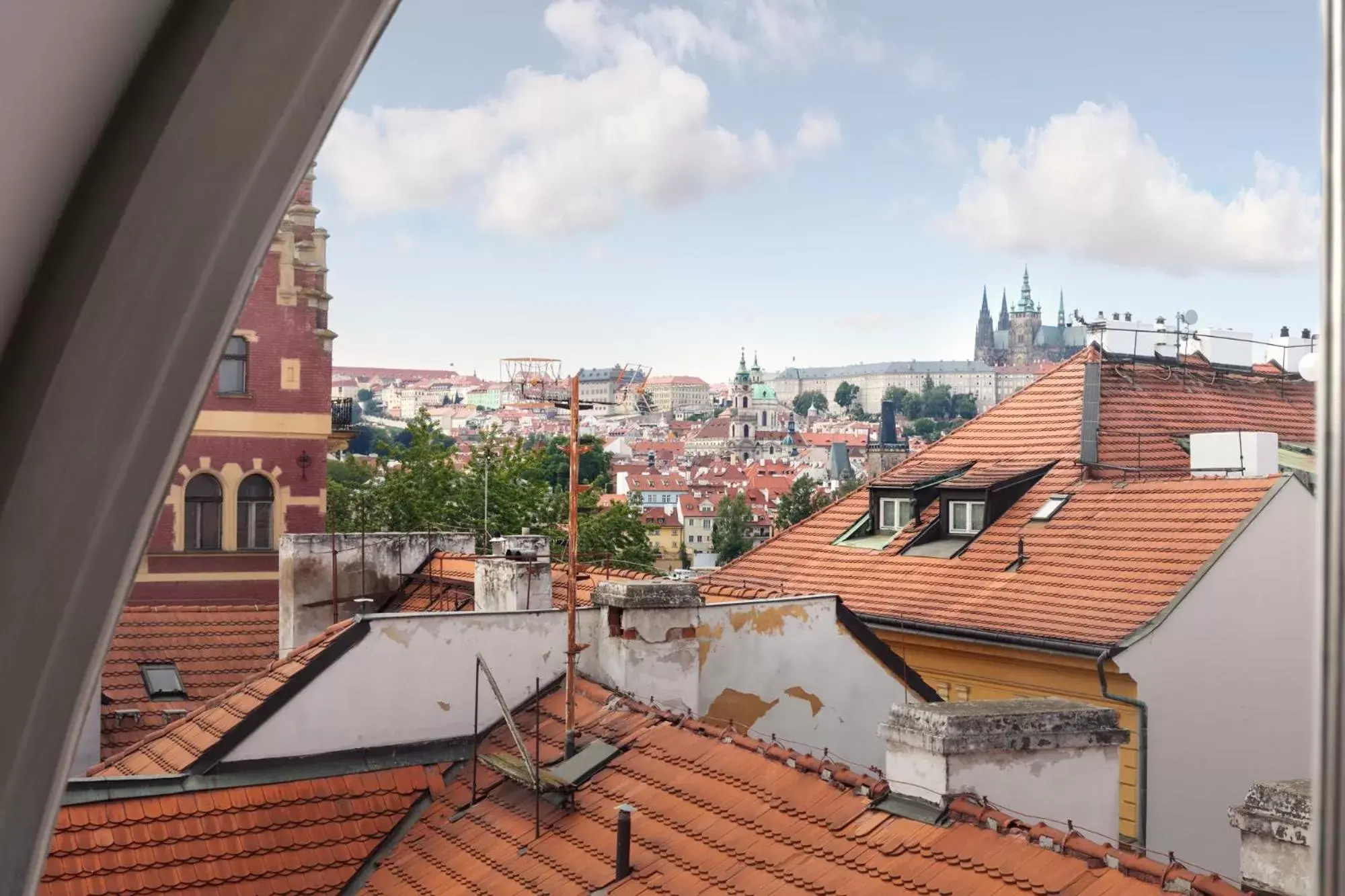 City view in MOODs Charles Bridge