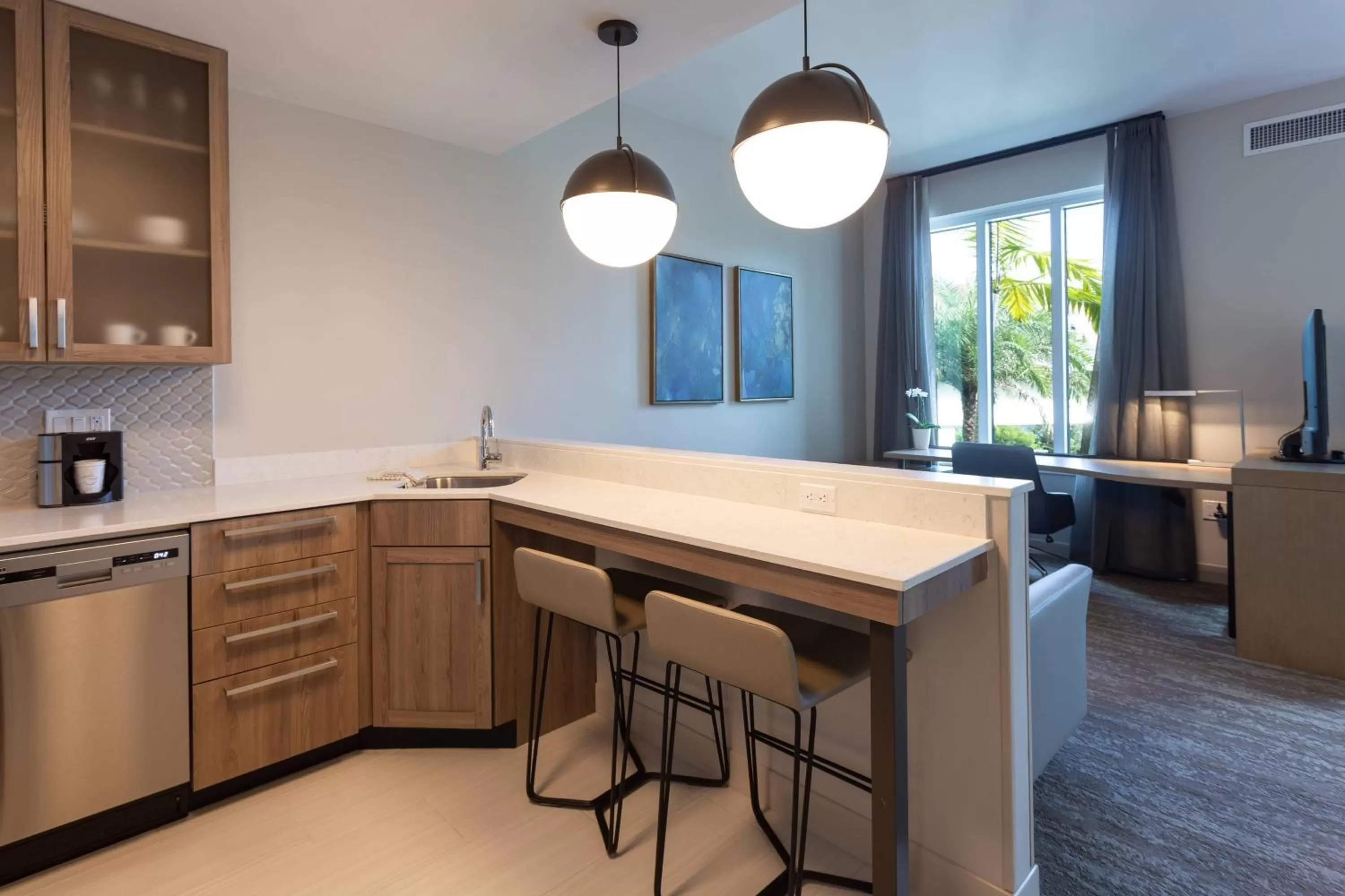Kitchen or kitchenette in Residence Inn Palm Beach Gardens
