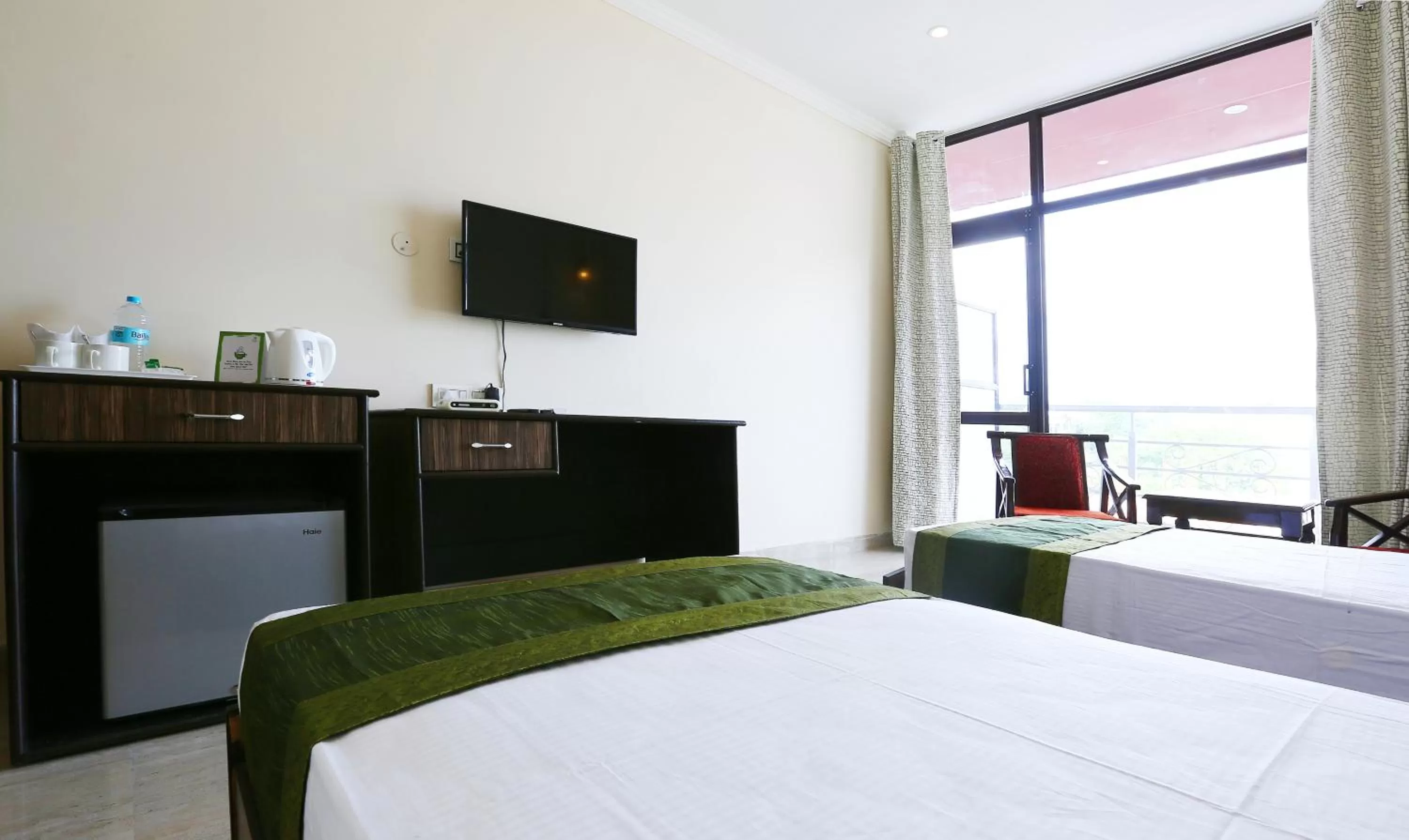 TV and multimedia, Bed in Treebo Blessing Bells