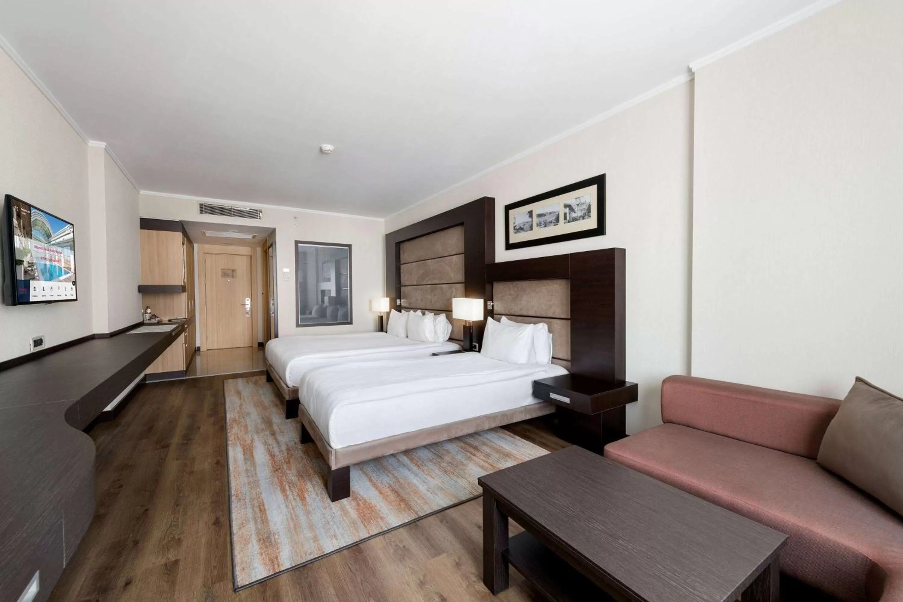 Photo of the whole room, Bed in Ramada Plaza By Wyndham Istanbul City Center