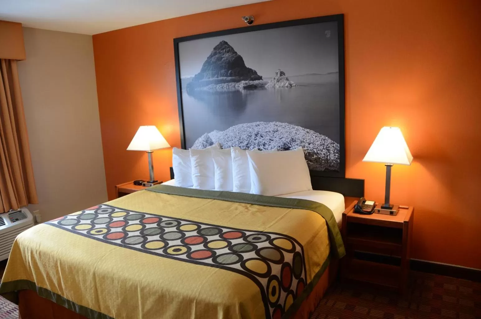 Bed in Super 8 by Wyndham Louisville/Expo Center