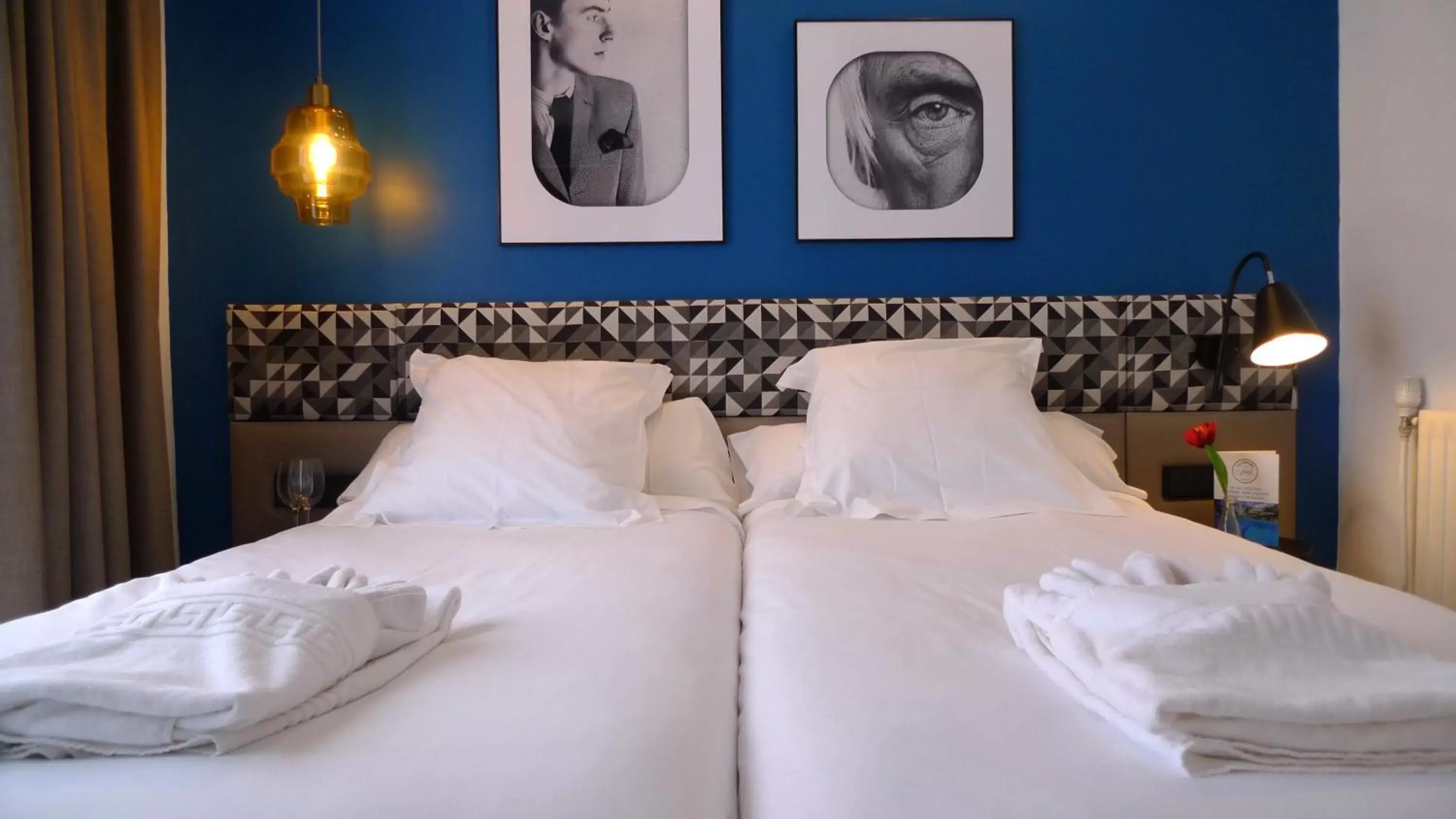 Photo of the whole room, Bed in La Concha Soul Boutique Hotel