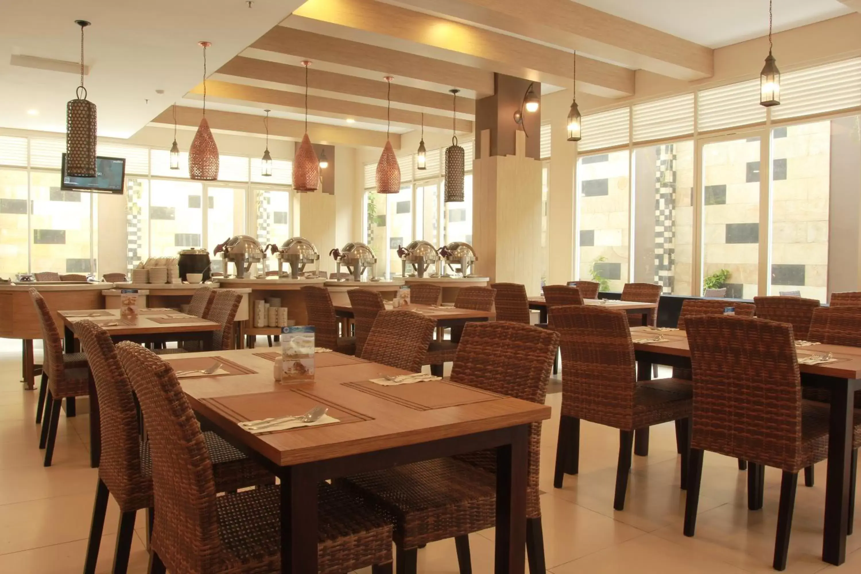 Restaurant/Places to Eat in H Boutique Hotel Jogjakarta