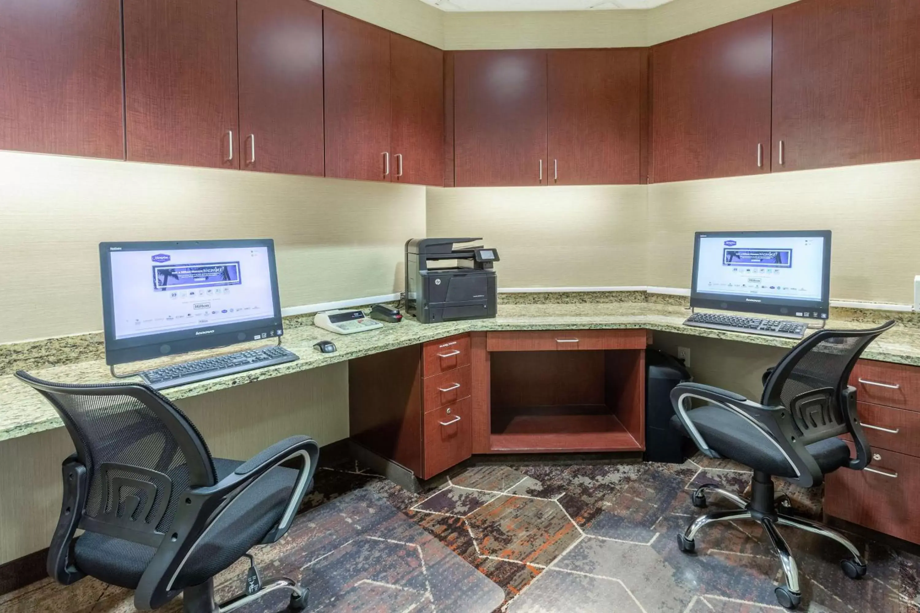 Business facilities, Business Area/Conference Room in Hampton Inn & Suites Chicago - Libertyville