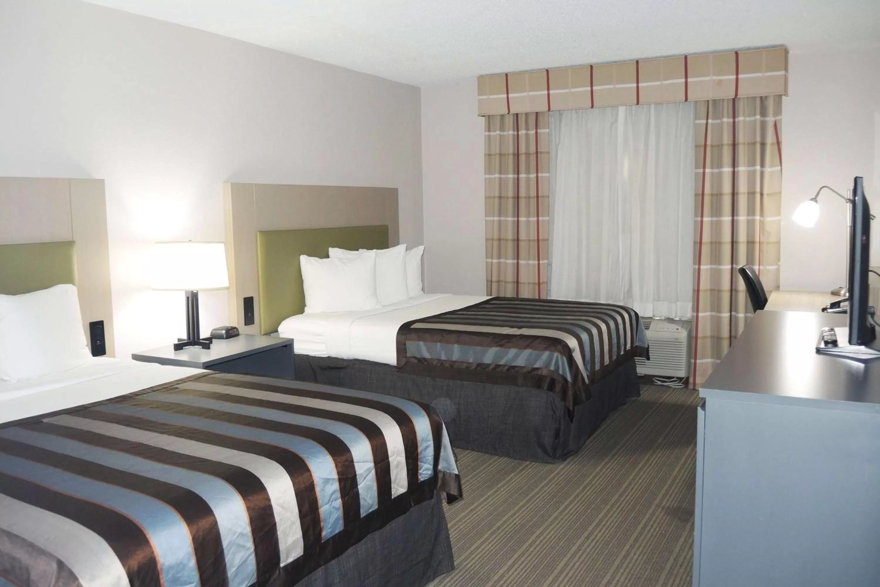 Photo of the whole room, Bed in Wingate by Wyndham Matthews - Charlotte