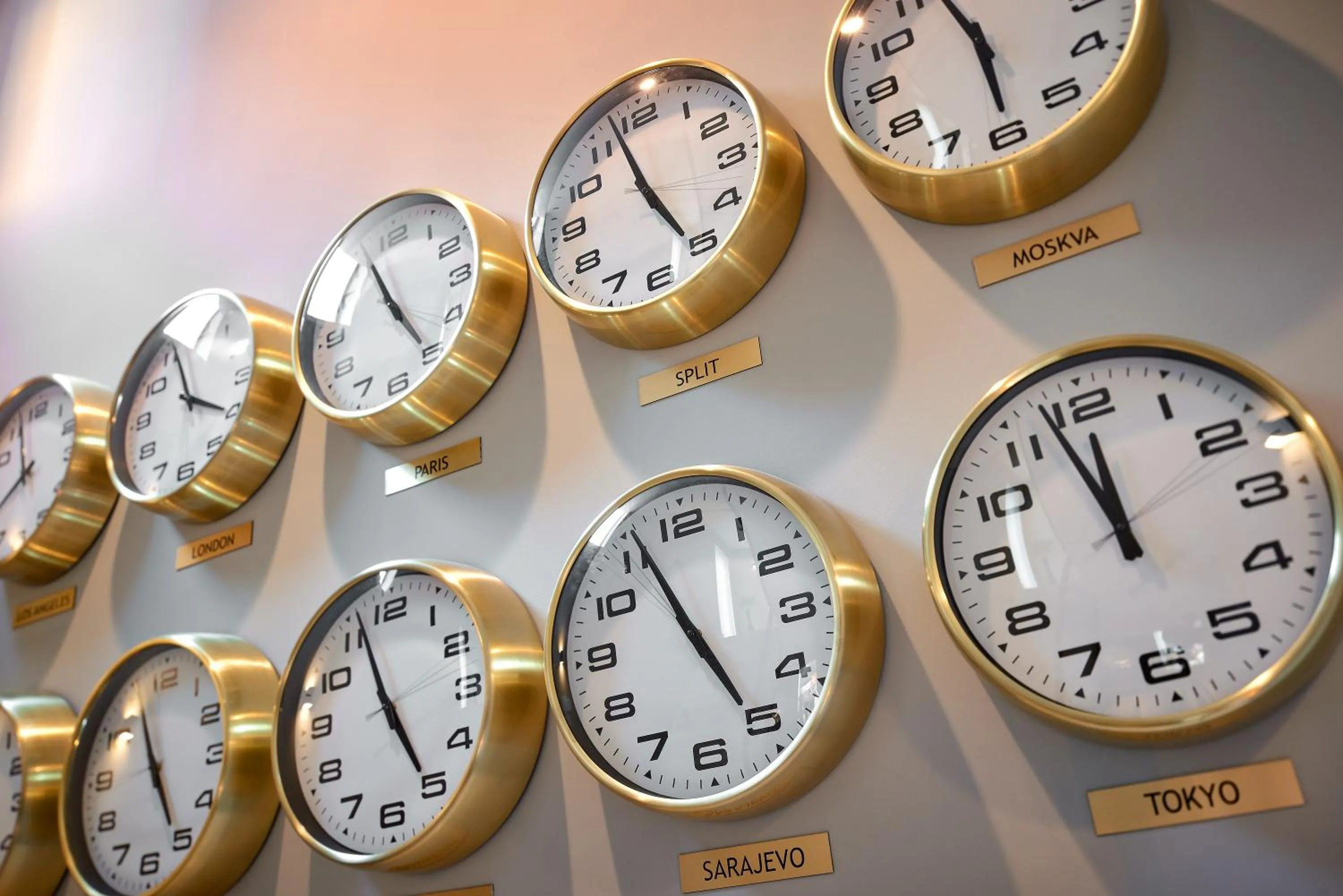 Decorative detail in Hotel Ora