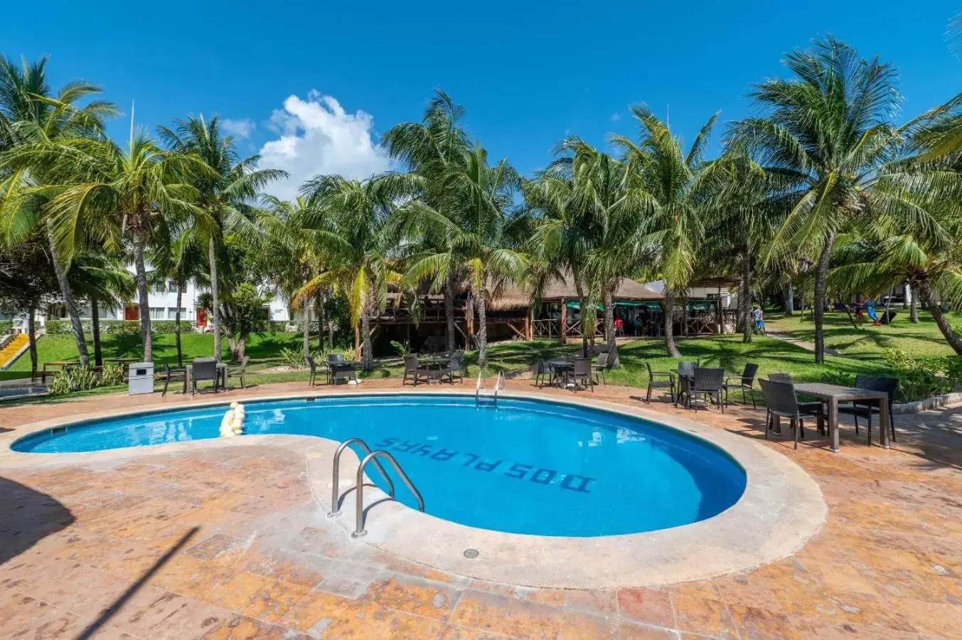 Pool view, Swimming Pool in Hotel Dos Playas Faranda Cancún