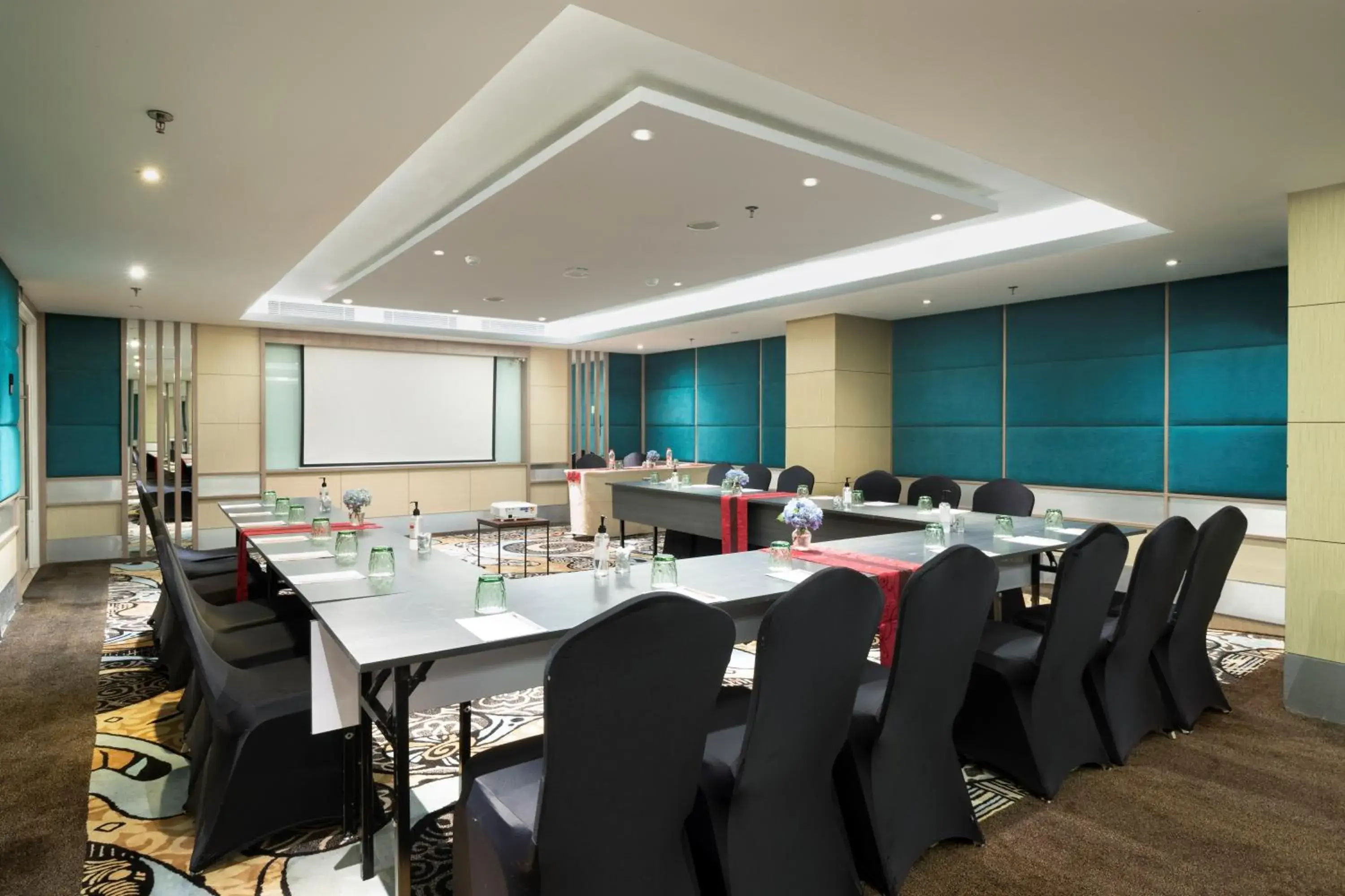 Property building in Anathera Resort Kuta Property building in Anathera Resort Kuta