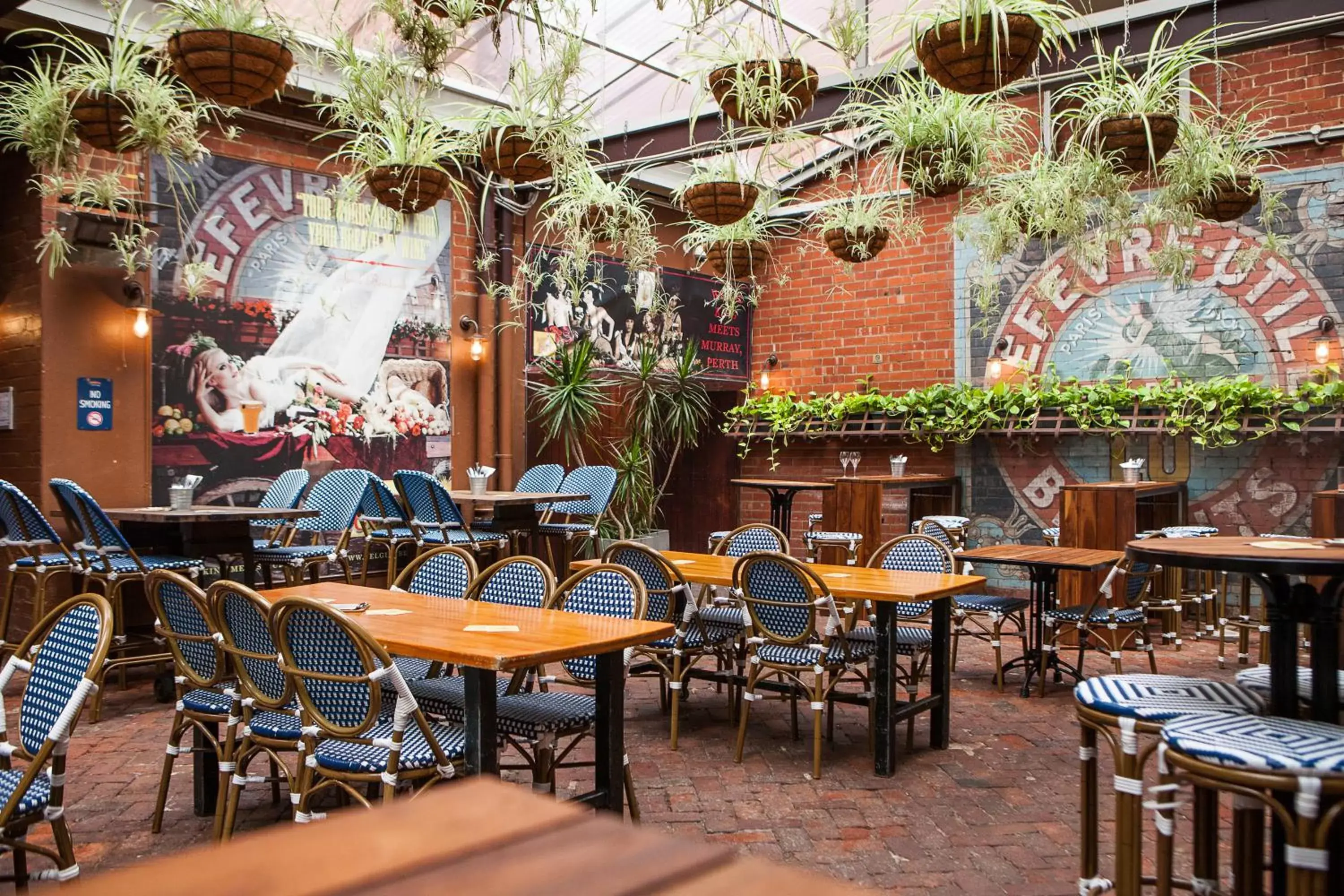 Restaurant/places to eat in Nightcap at Belgian Beer Cafe Restaurant/places to eat in Nightcap at Belgian Beer Cafe