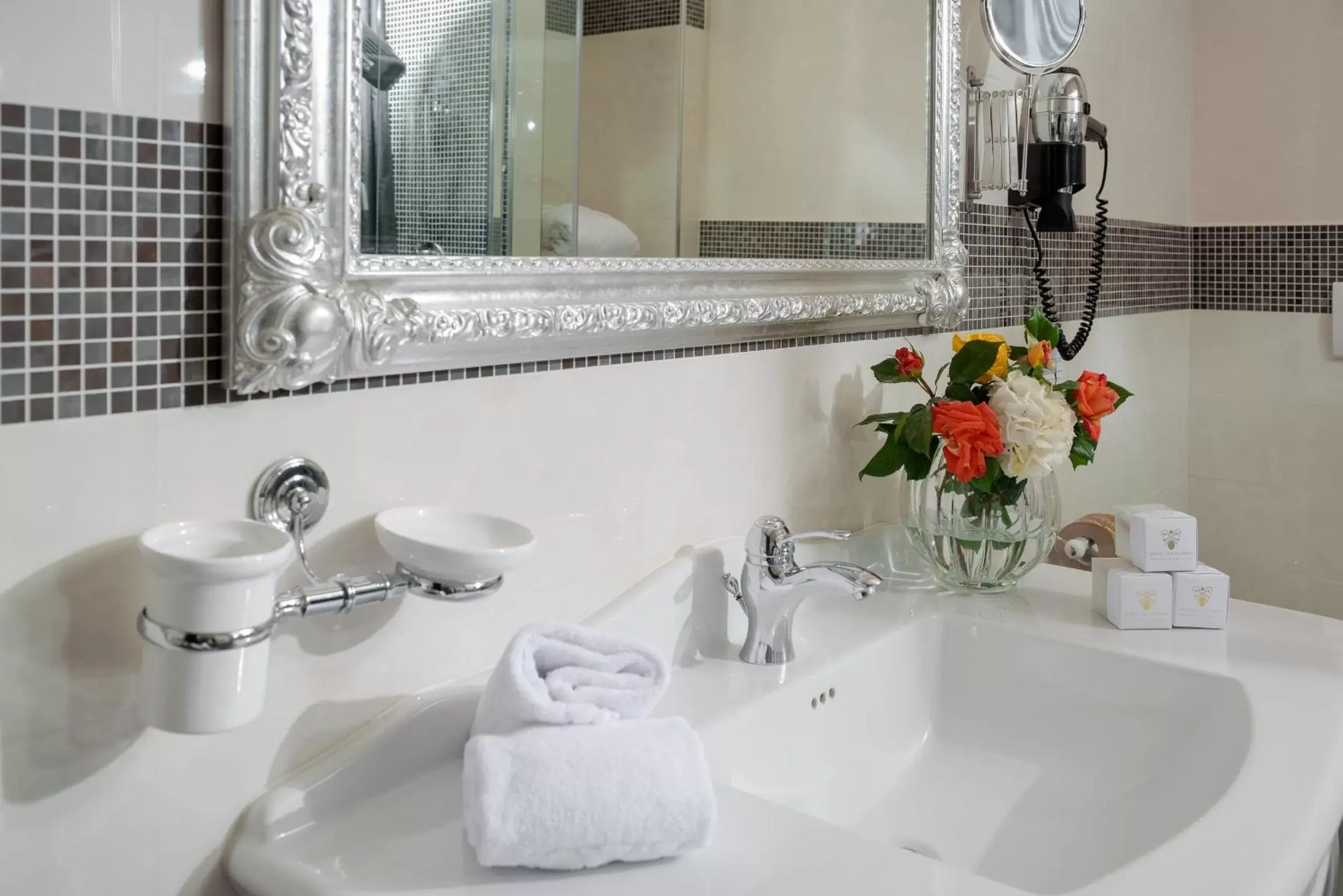 Bathroom in Hotel Corsignano