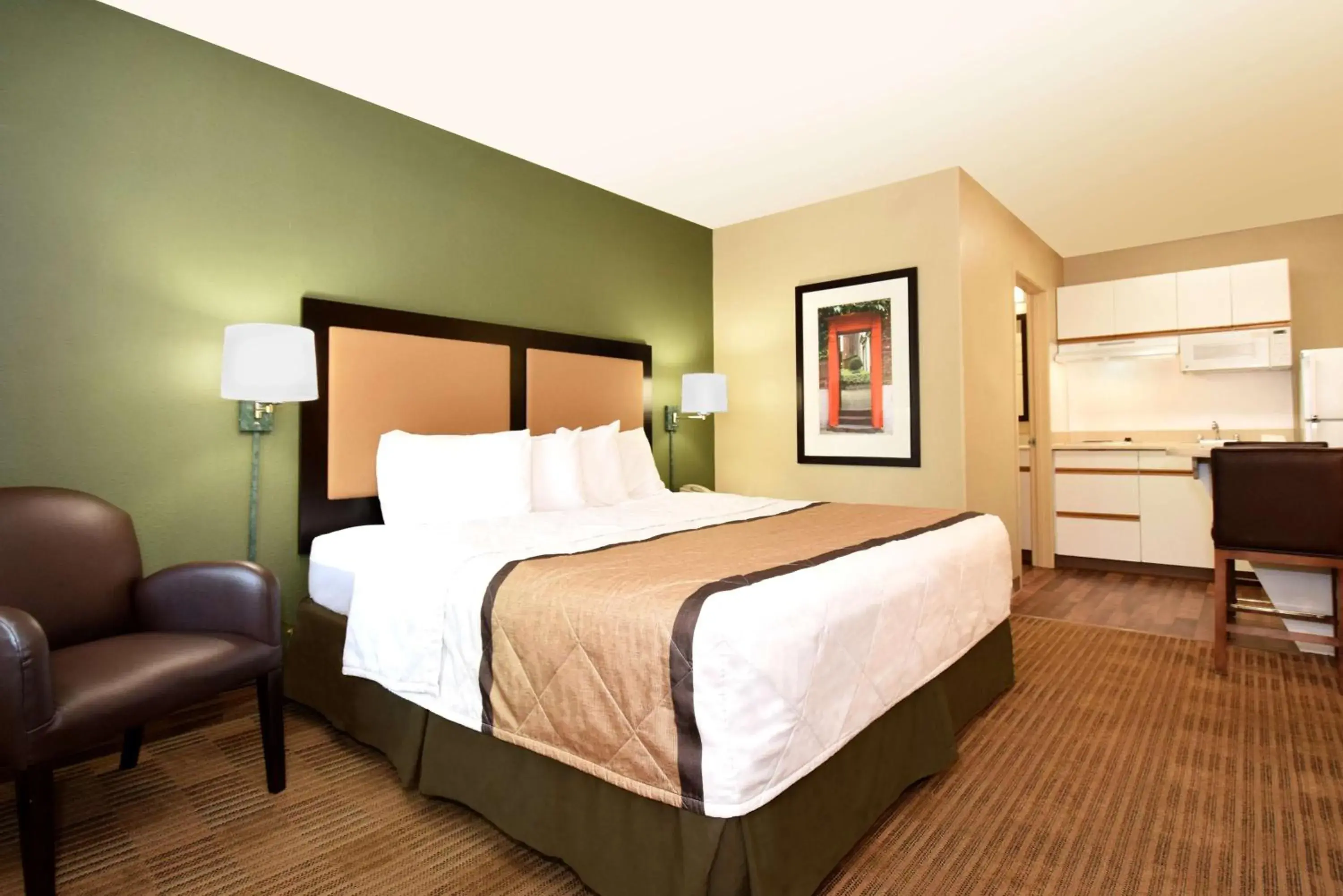 Bedroom, Bed in Extended Stay America Suites - Fort Lauderdale - Davie