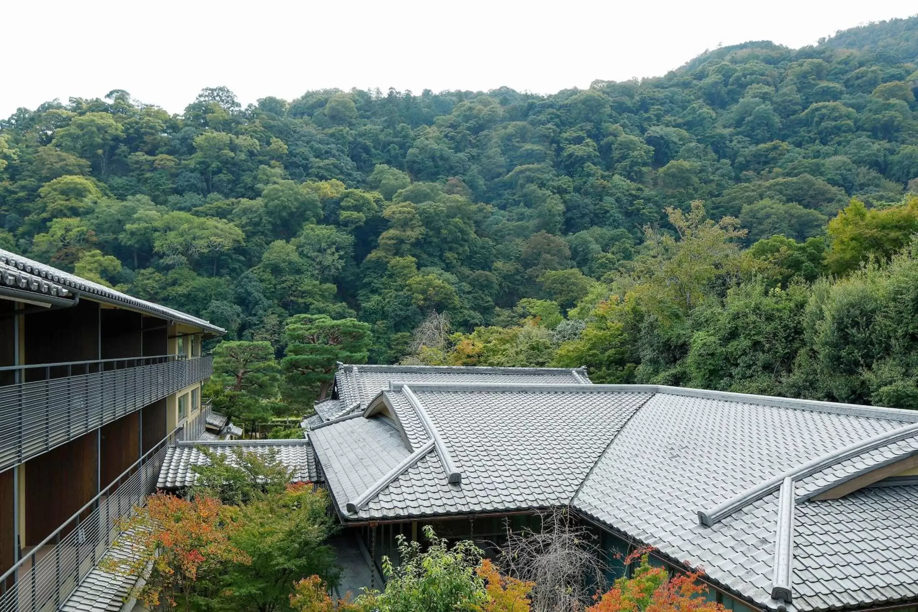 Photo of the whole room, Bird's-eye View in Suiran, a Luxury Collection Hotel, Kyoto