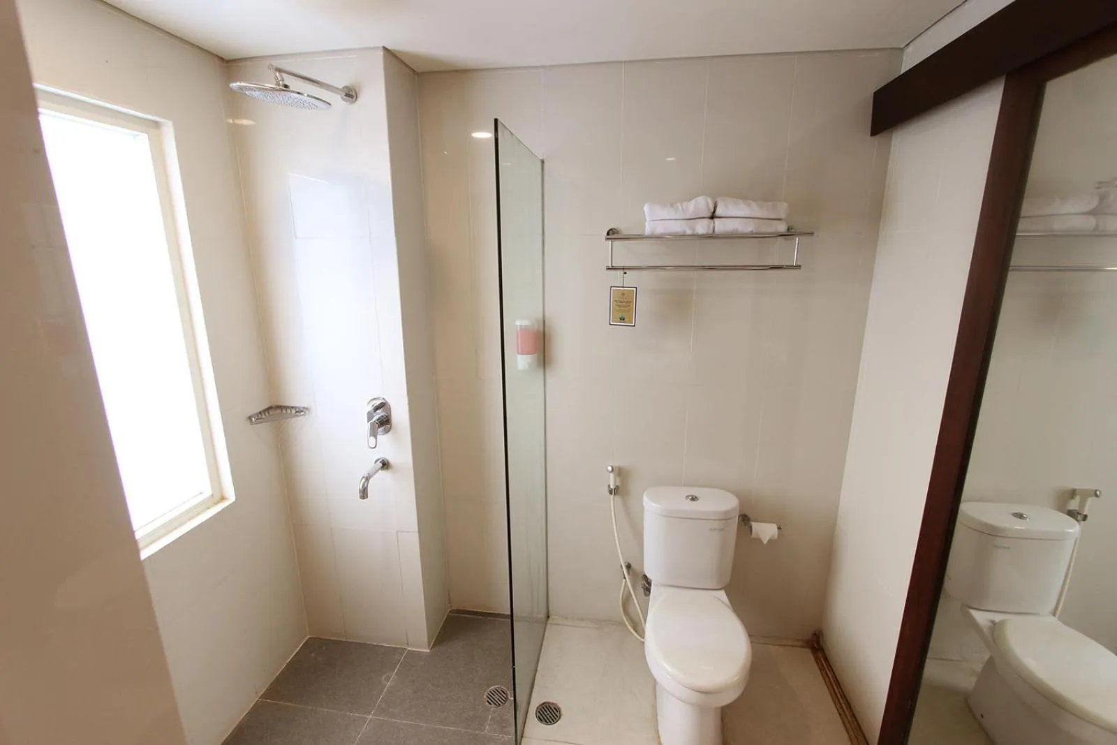 Namira Syariah Hotel Surabaya