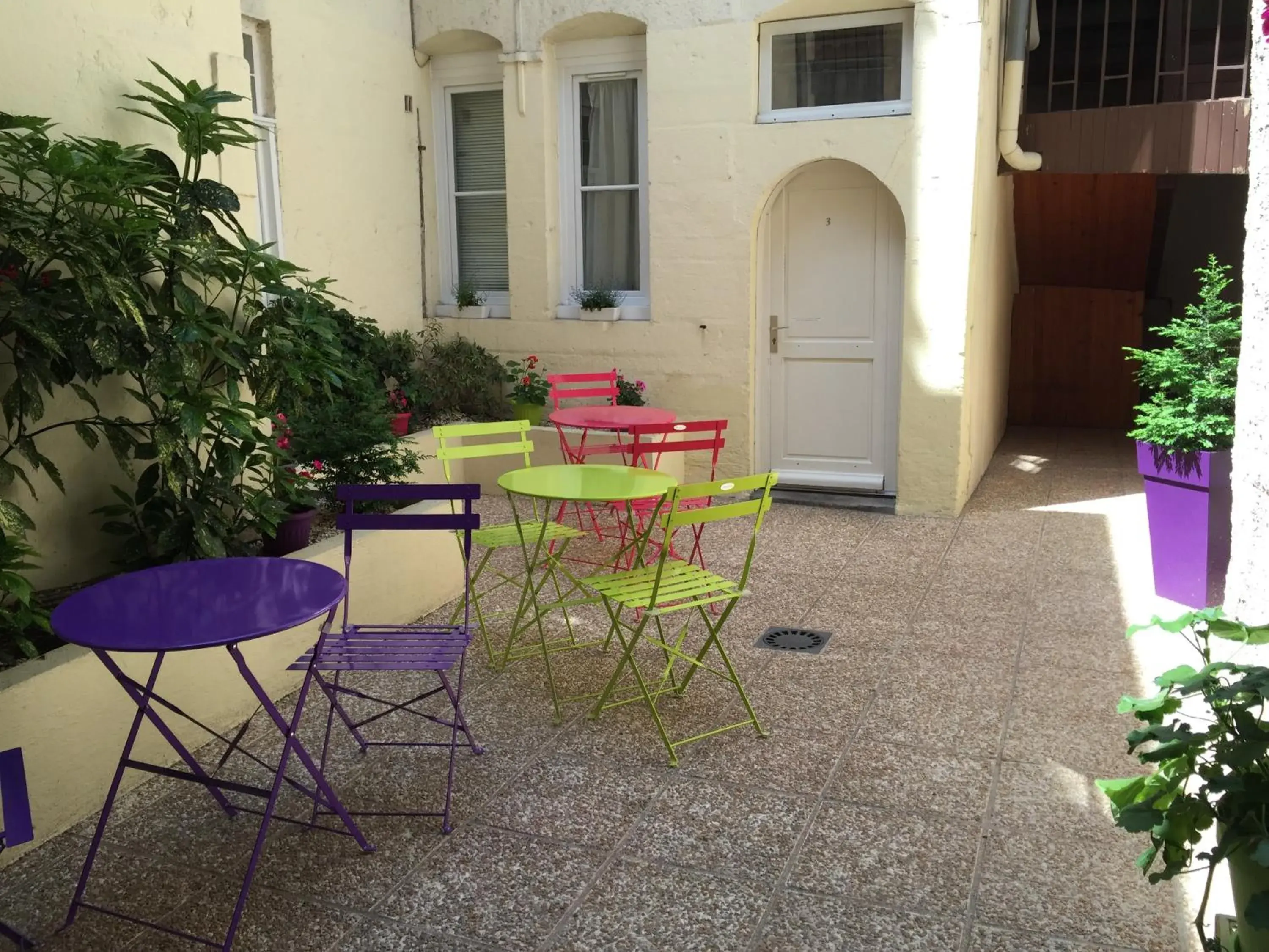 Day, Patio/Outdoor Area in Hôtel Le Chambellan