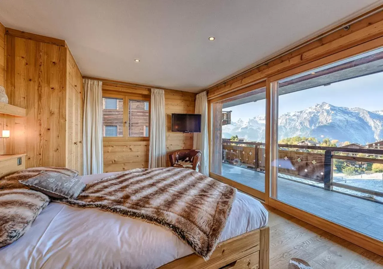 Photo of the whole room in Nendaz 4 Vallées & SPA 4* Superior