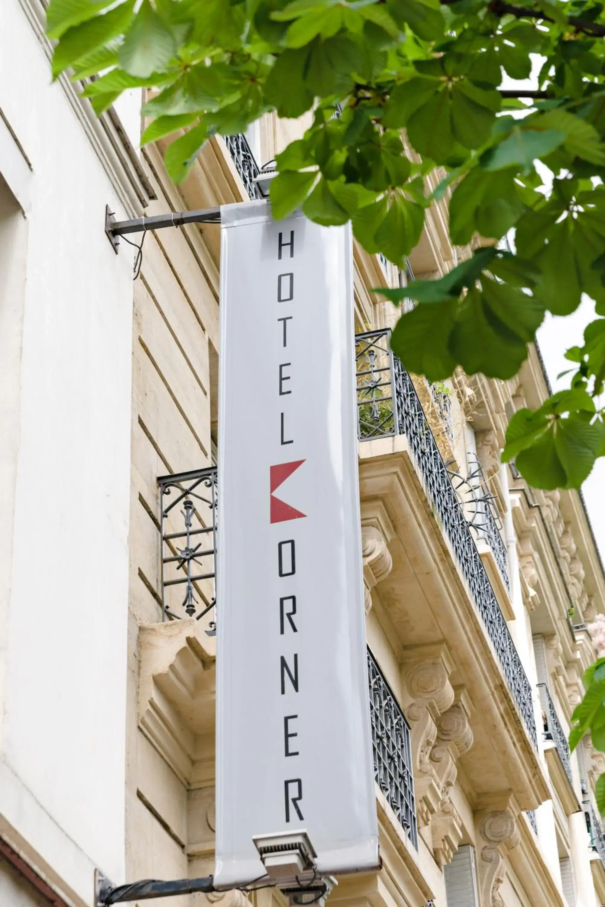 Property building, Facade/Entrance in Hotel Korner Montparnasse