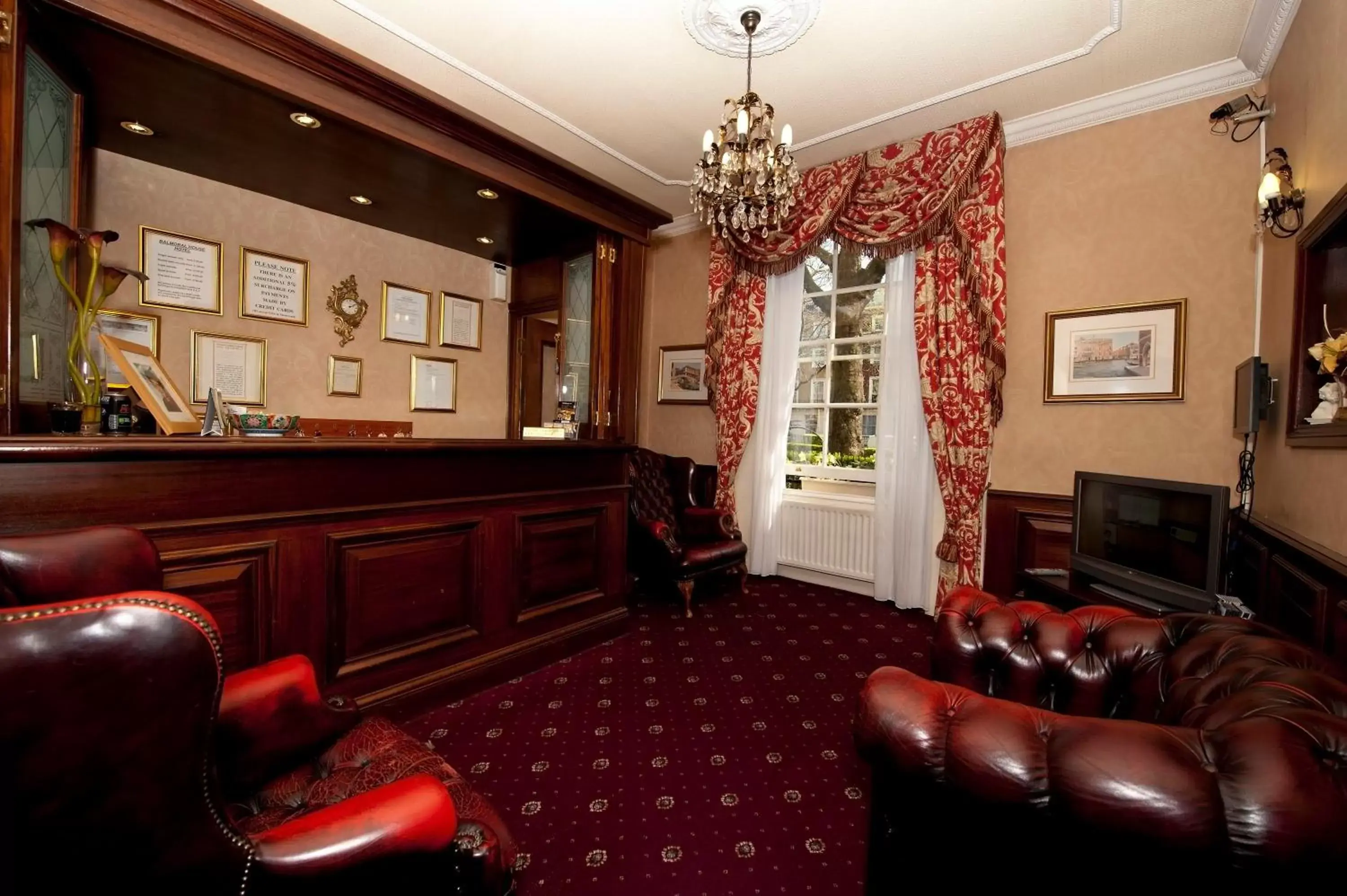 Lobby or reception, Lobby/Reception in Balmoral House Hotel