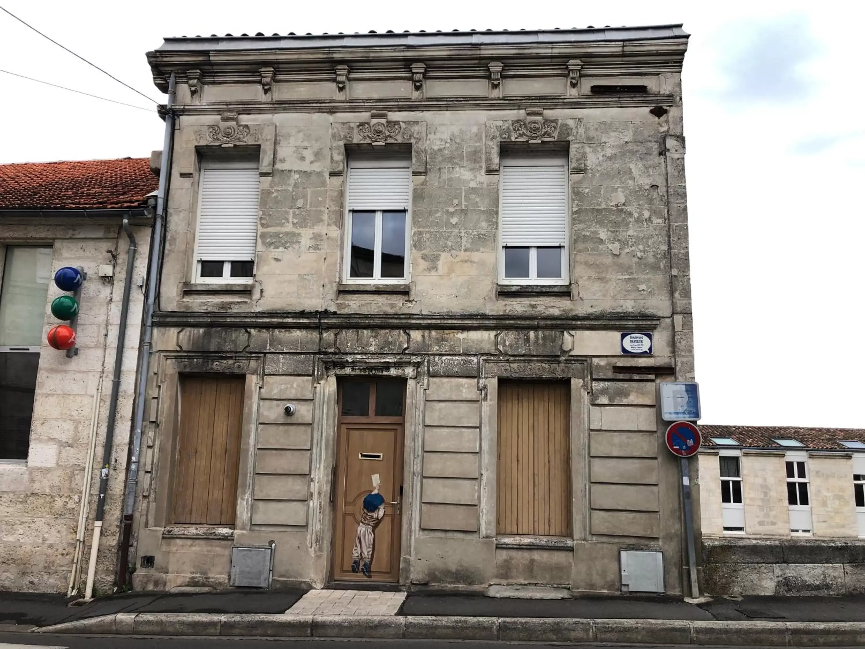 Property Building in Residence Pasteur Angouleme