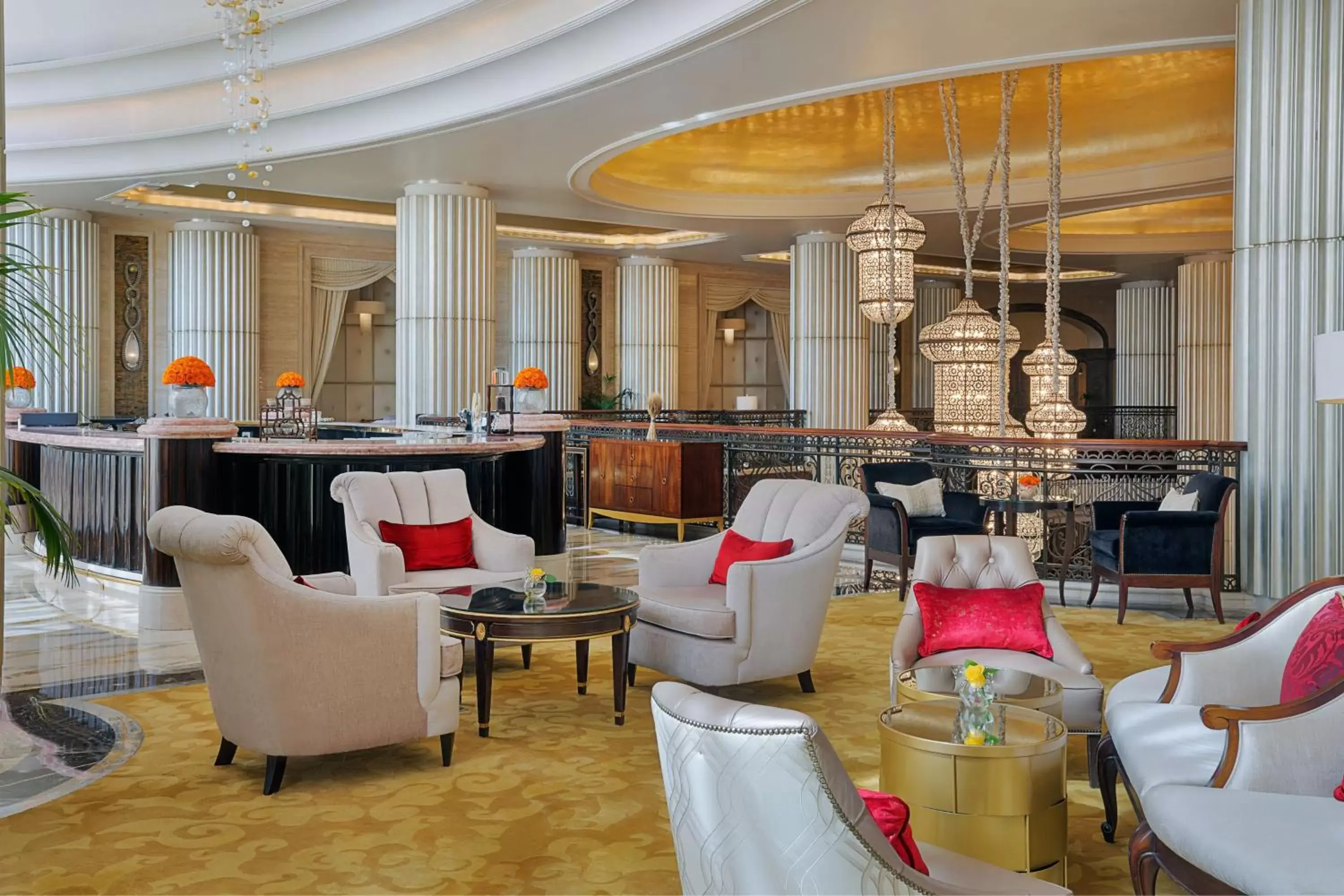 Lounge or bar, Restaurant/Places to Eat in The St. Regis Abu Dhabi