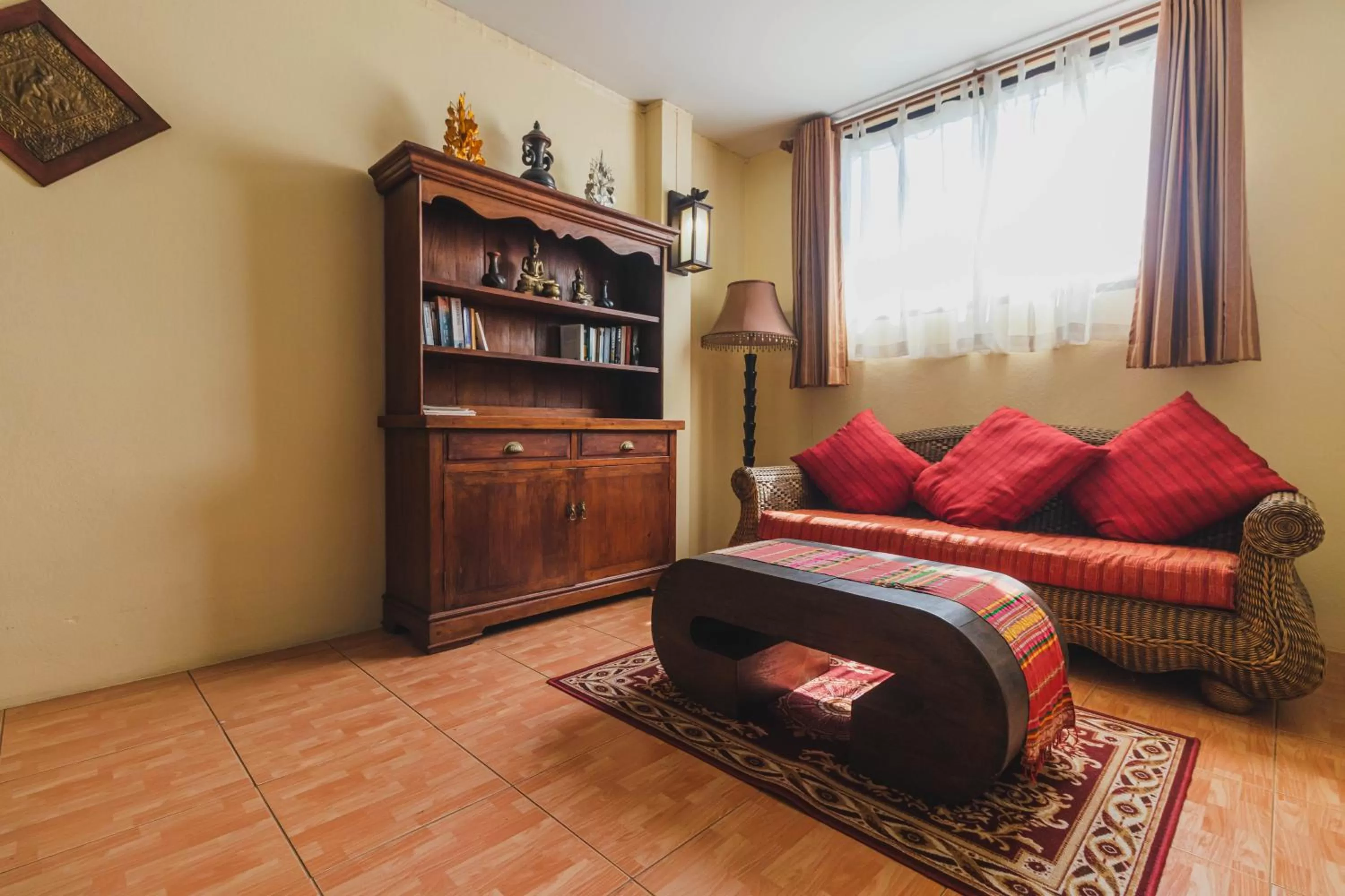 Seating area in Joy's House & Tour