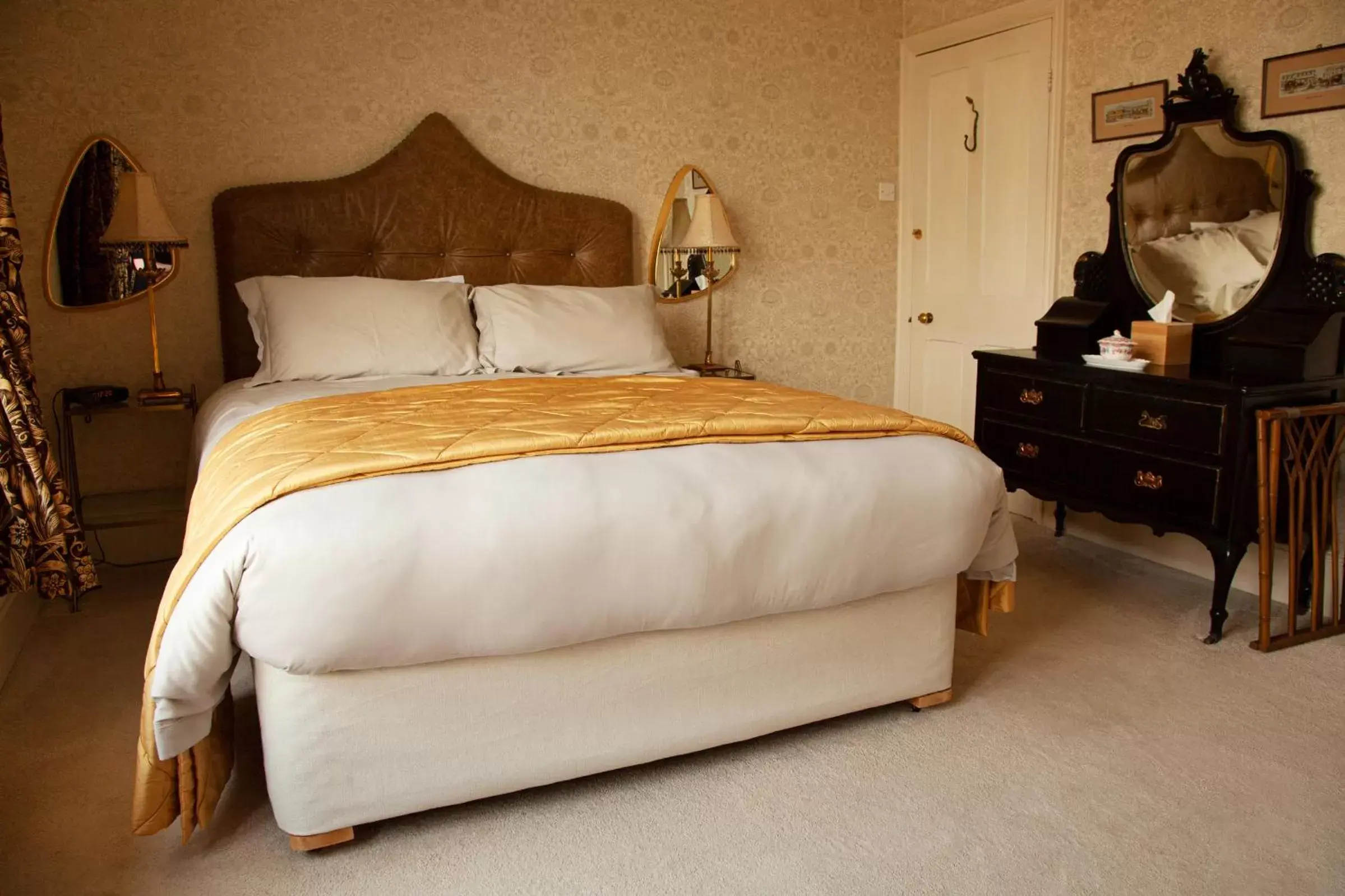 Bed in St Katharine's House