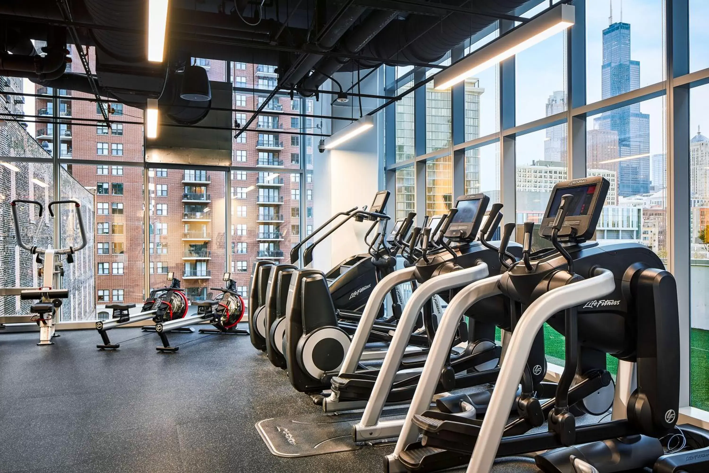 Fitness centre/facilities, Fitness Center/Facilities in Sentral Michigan Avenue