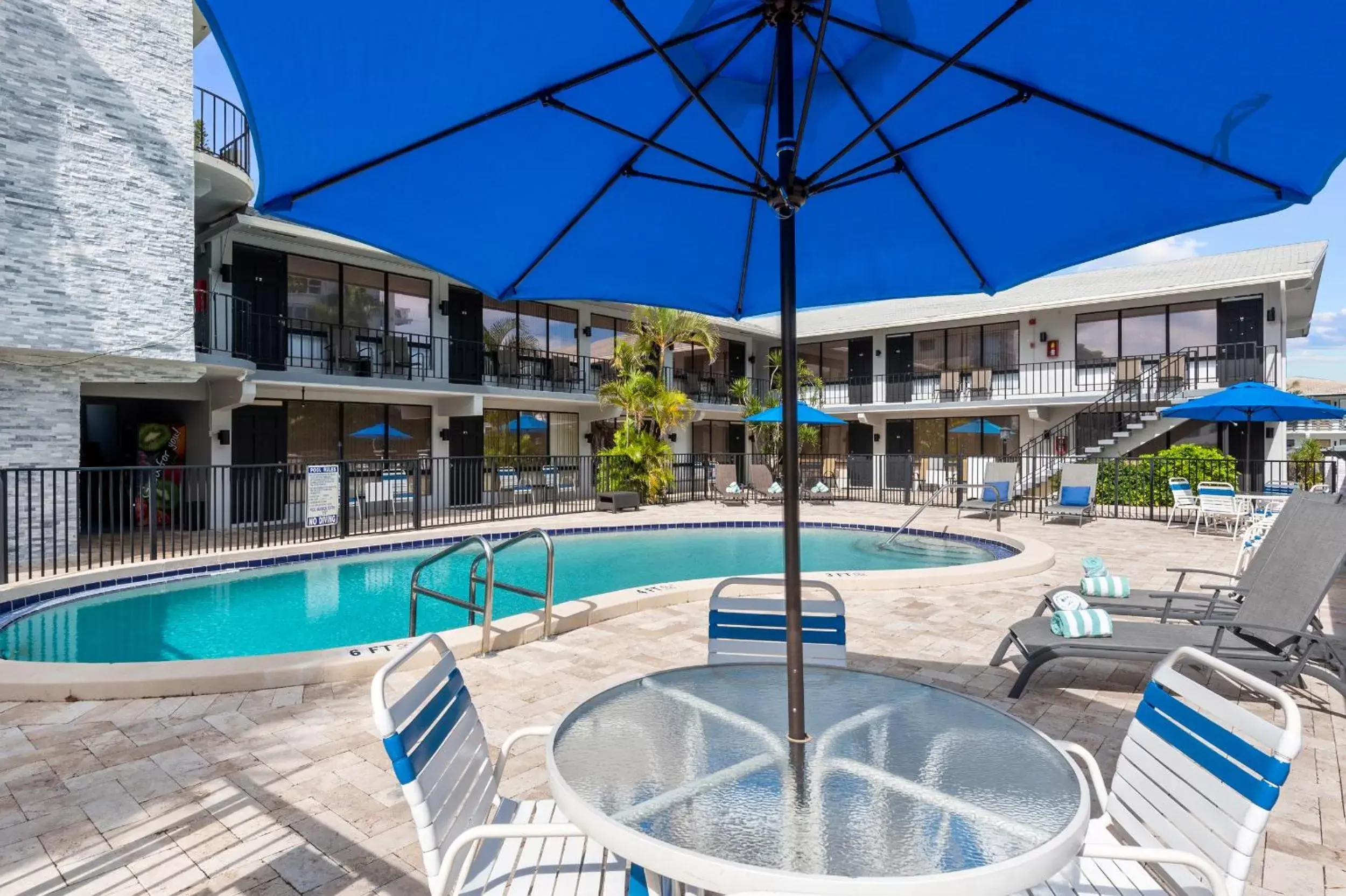 Property building, Swimming Pool in Avalon Resort of Deerfield Beach
