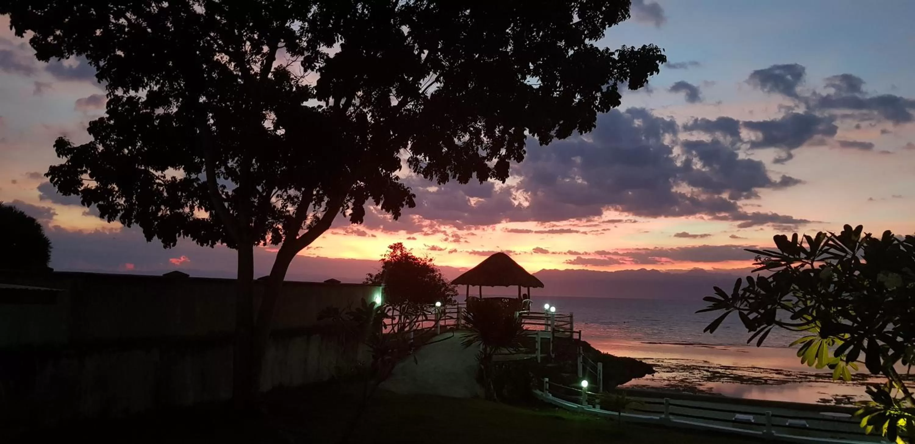 Sunrise in Tauig Beach Resort