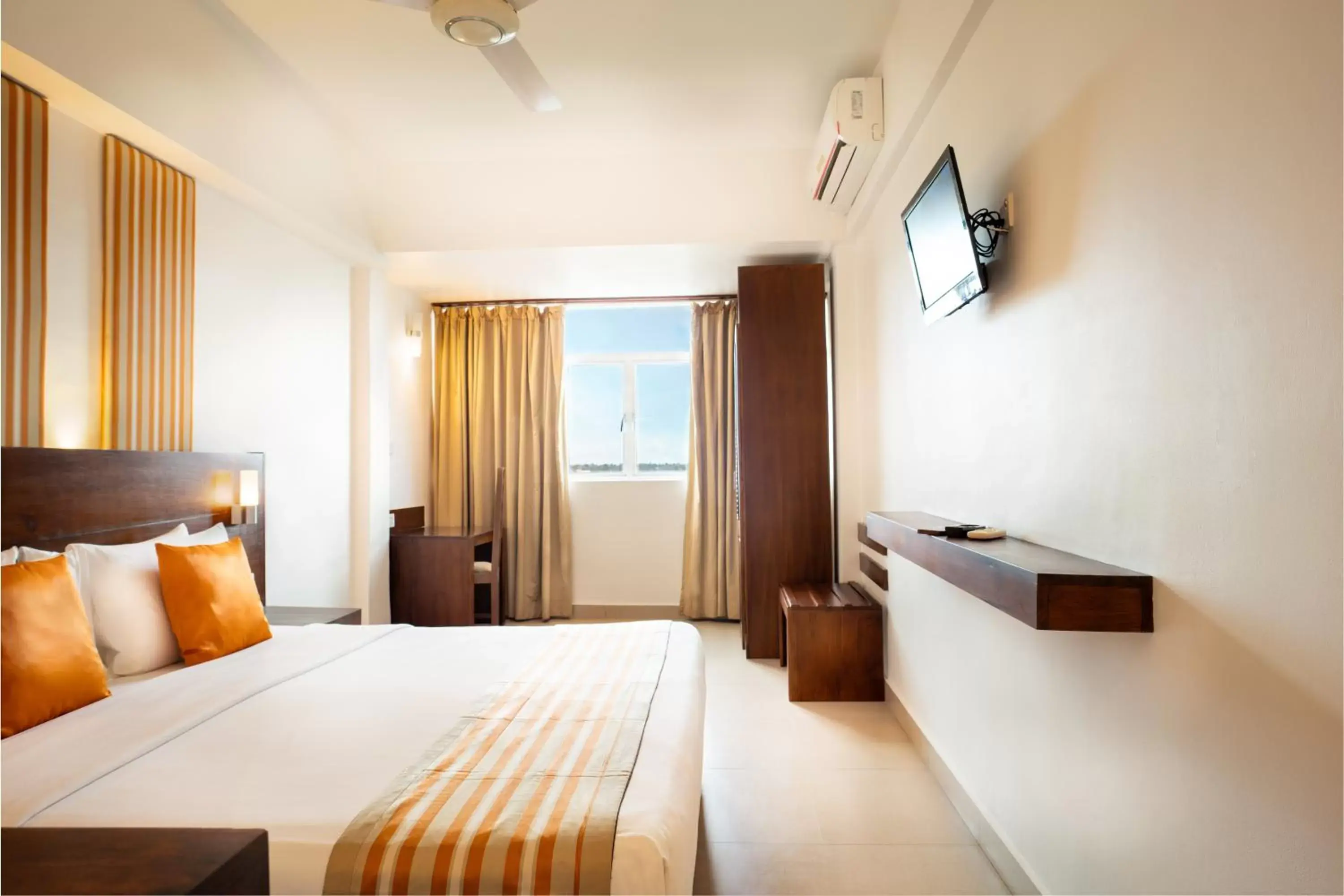 Bedroom in Camelot Beach Hotel