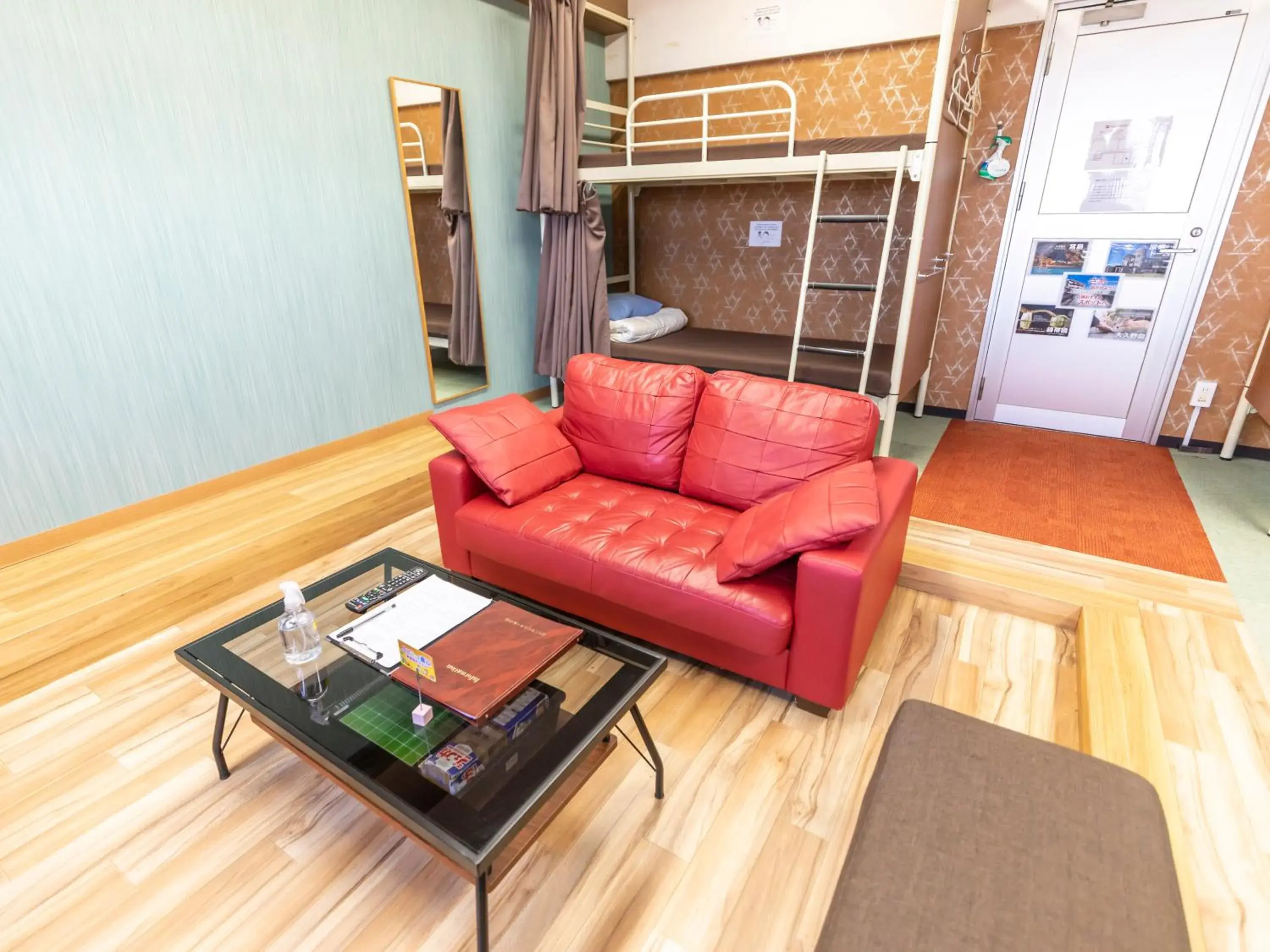 Seating Area in Omotenashi Hostel Miyajima