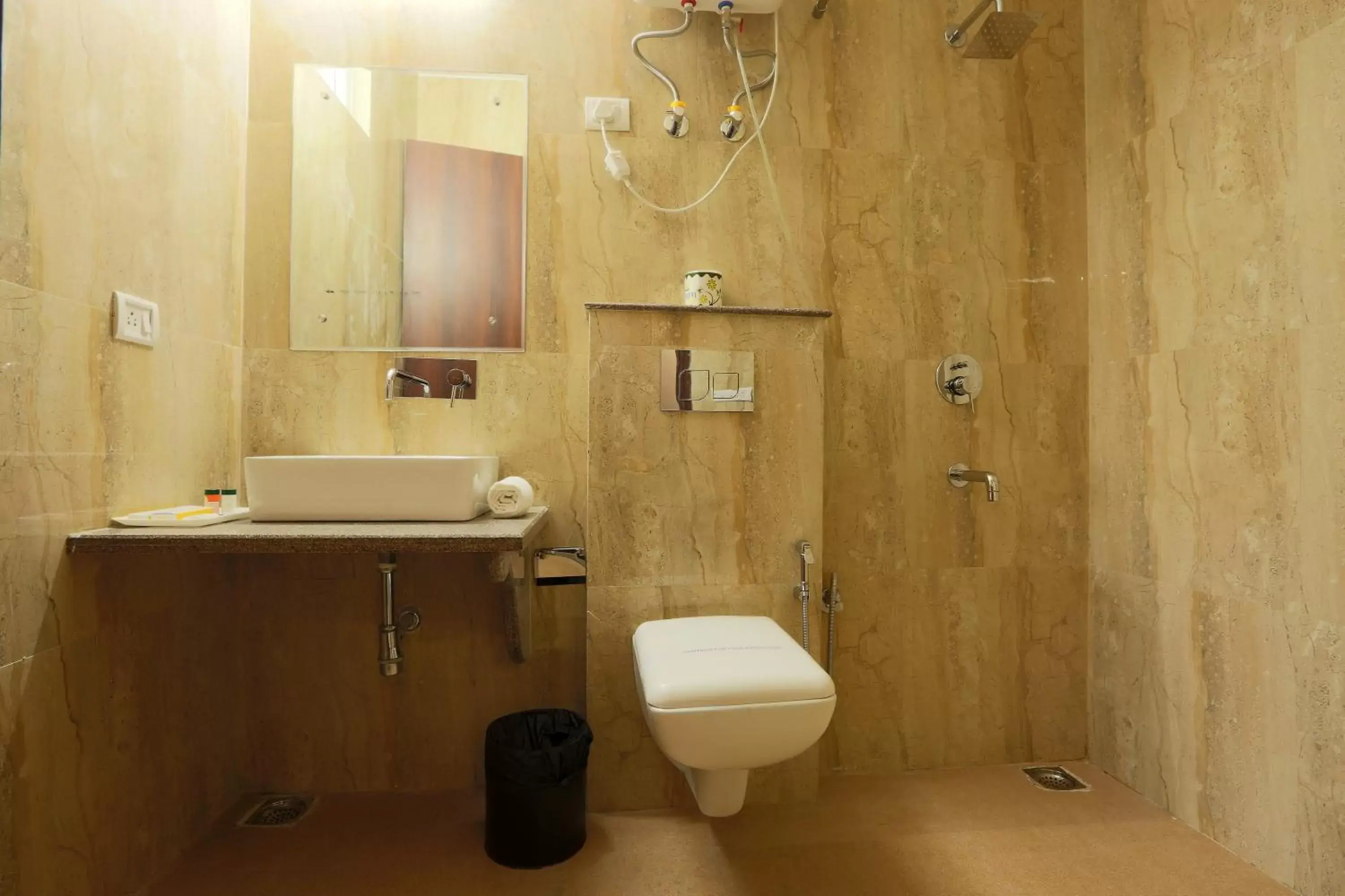 Shower, Bathroom in Hotel Arch - Near Aerocity New Delhi