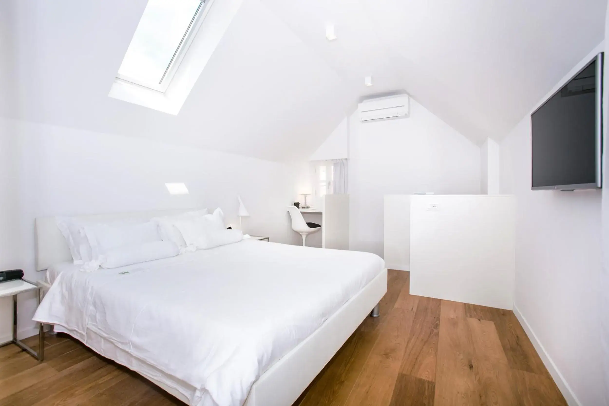 Bedroom, Bed in Divota Apartment Hotel