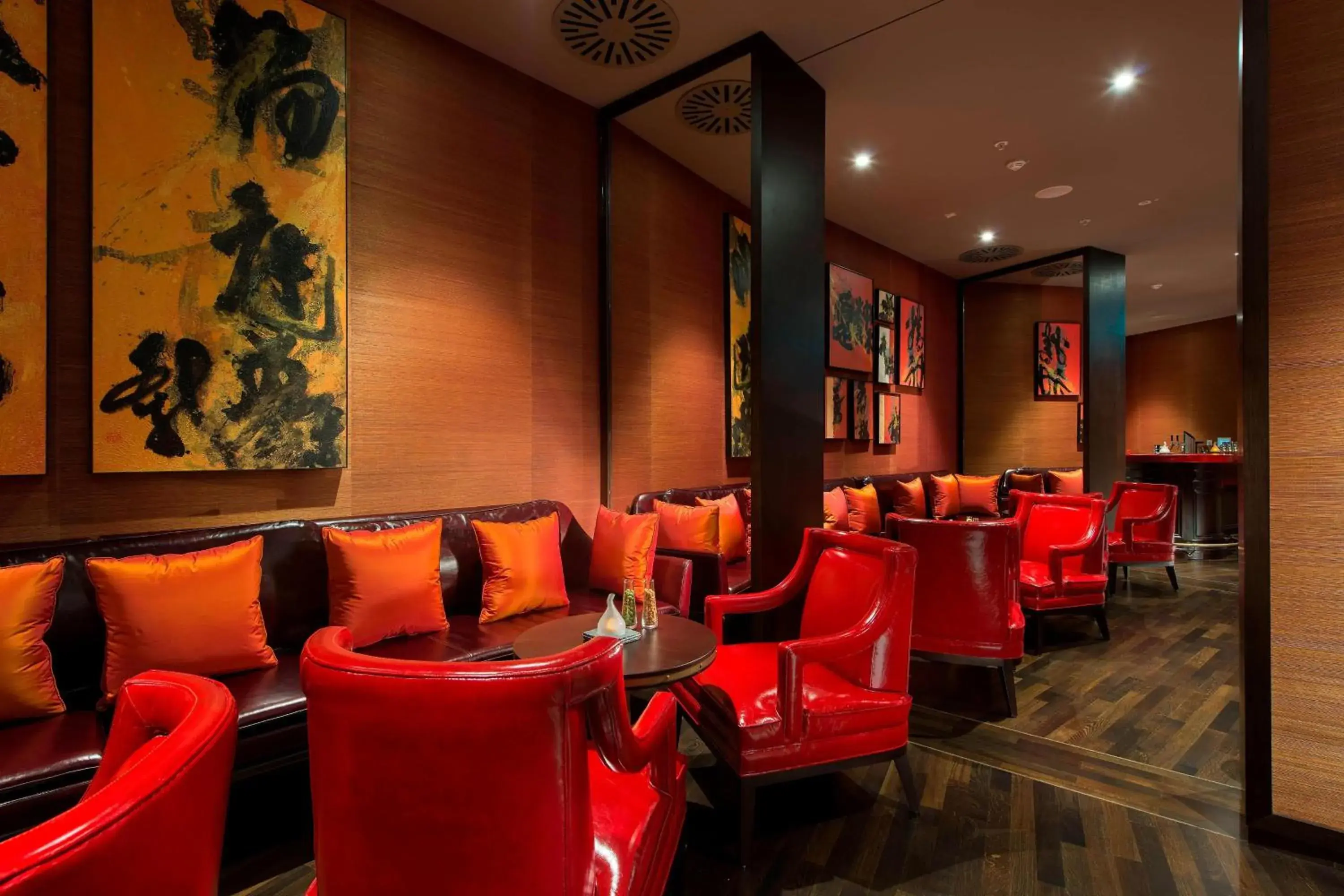 Lobby or reception, Lounge/Bar in Delta Hotels by Marriott Frankfurt Offenbach