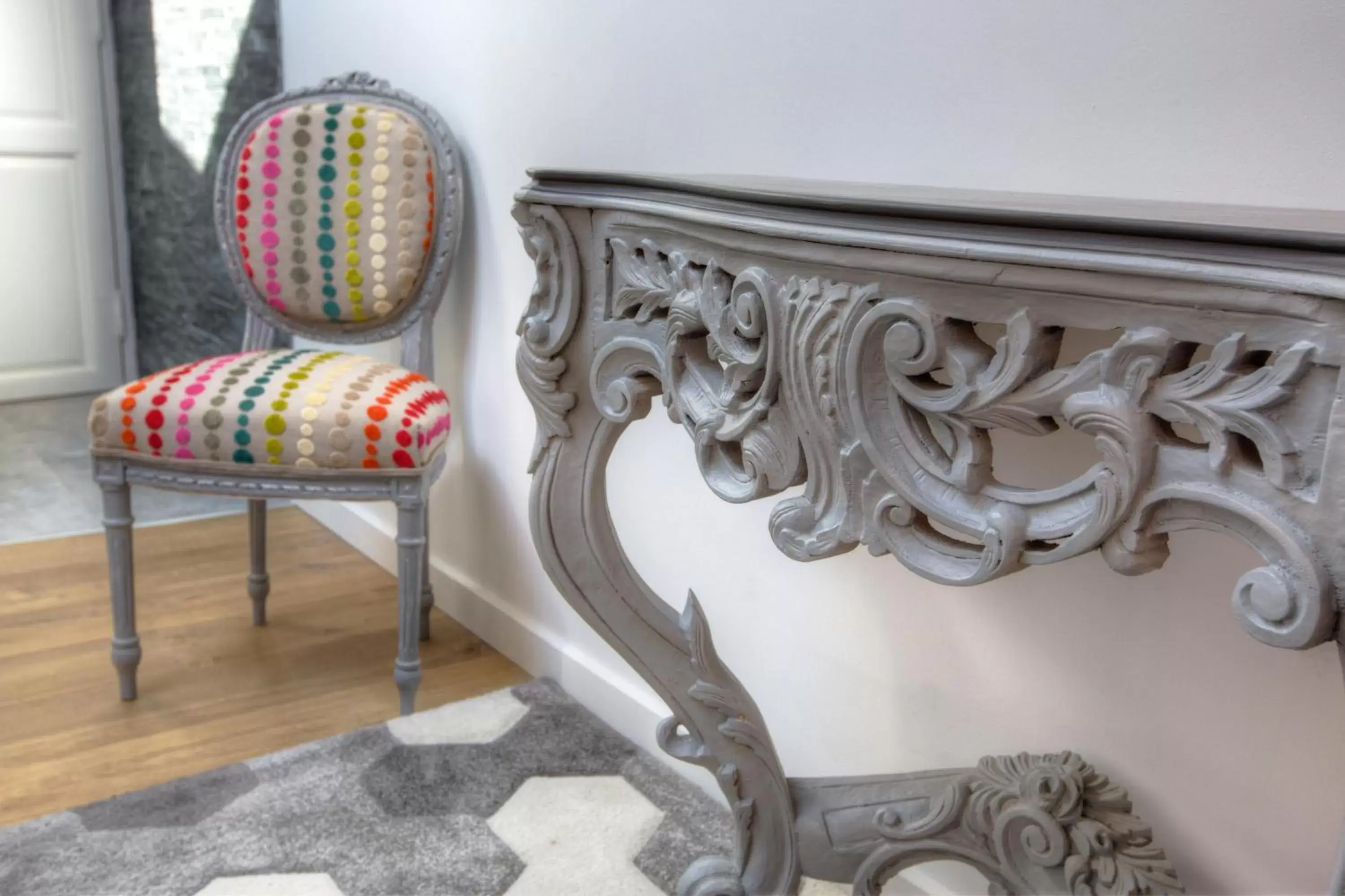 Decorative detail, Seating Area in Chateau du Palanquey & SPA