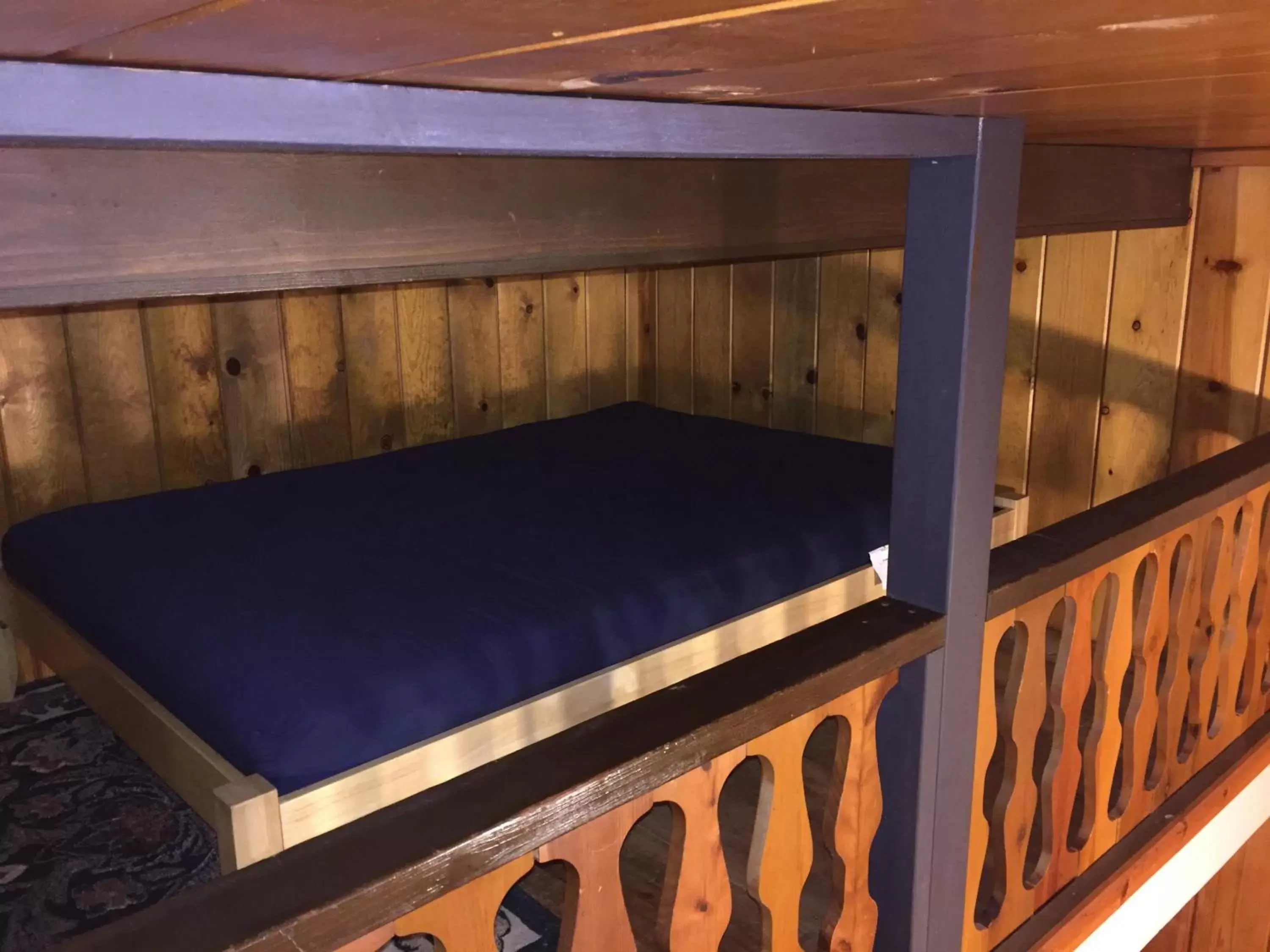 Bed, Bunk Bed in Fern River Resort