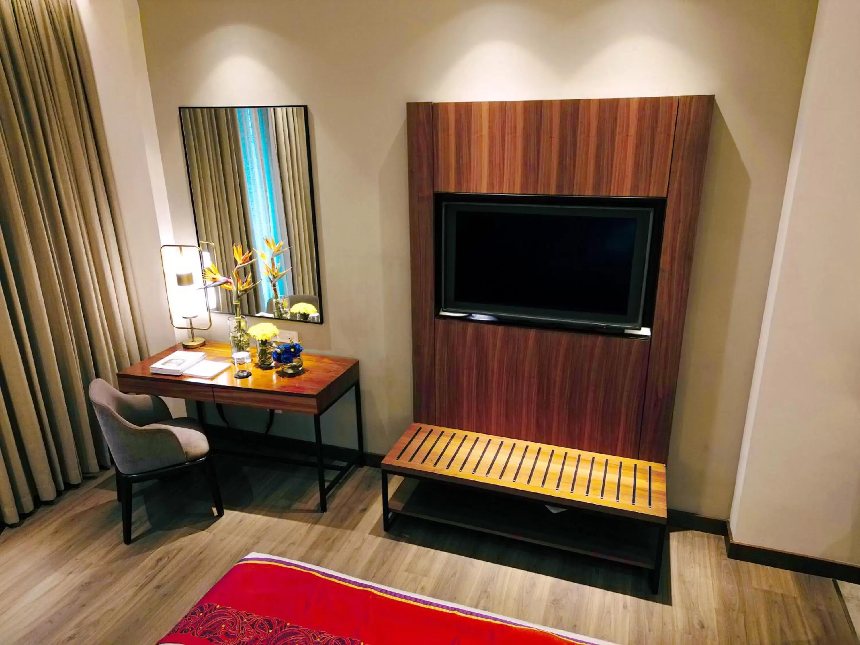 TV and multimedia, TV/Entertainment Center in Vivanta Kolkata EM Bypass