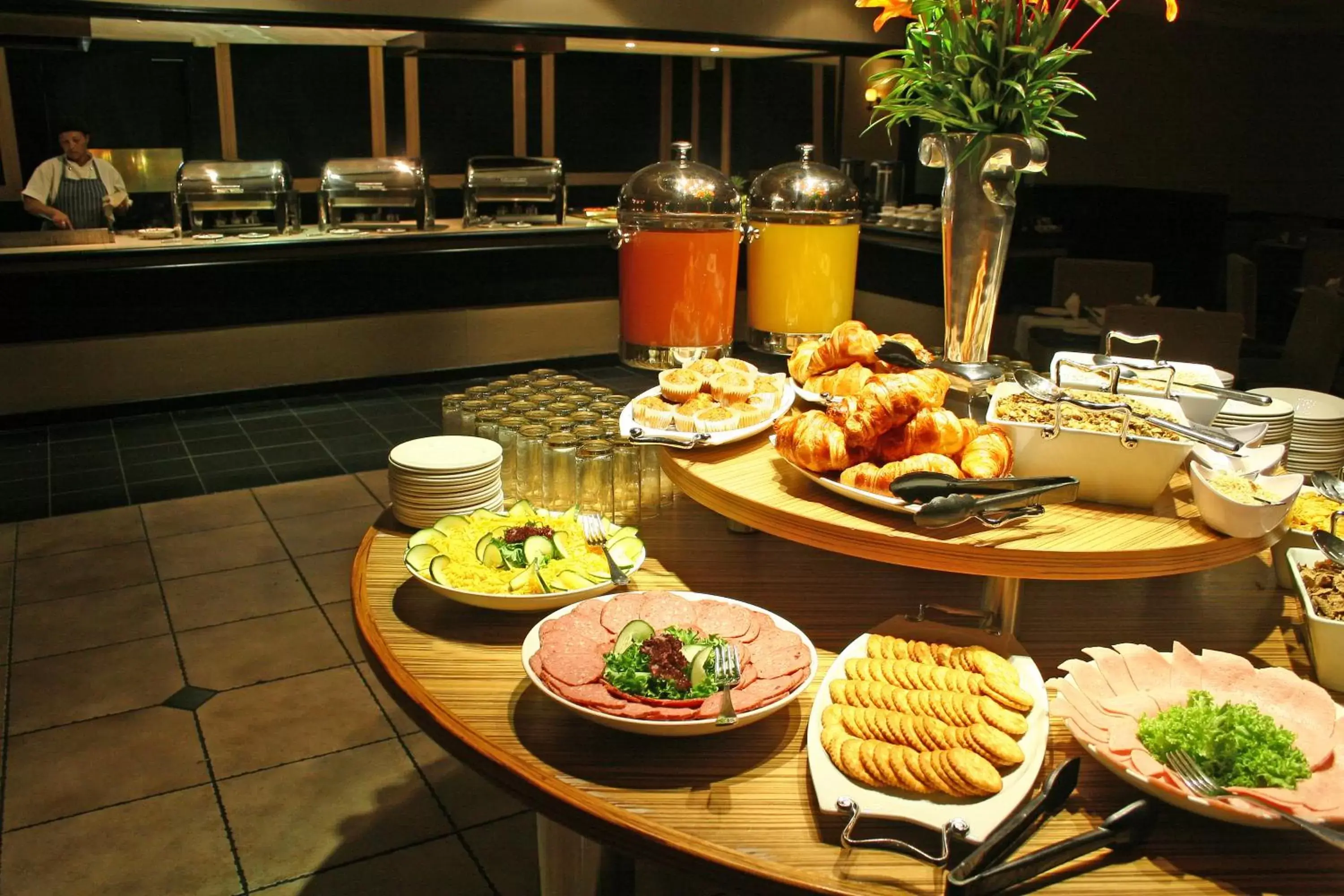 Food in Oudtshoorn Inn Hotel