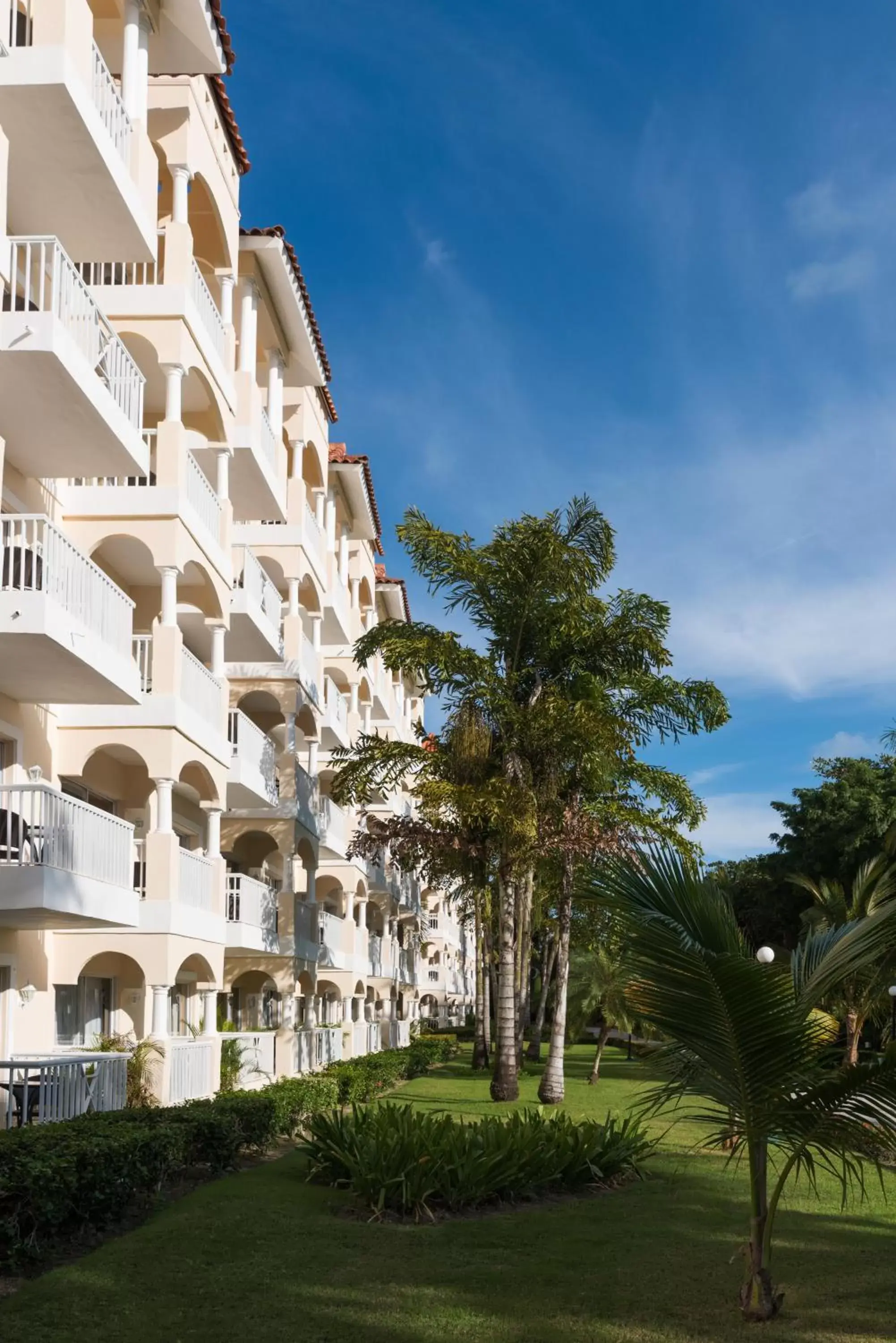 Property building in Occidental Caribe - All Inclusive Property building in Occidental Caribe - All Inclusive