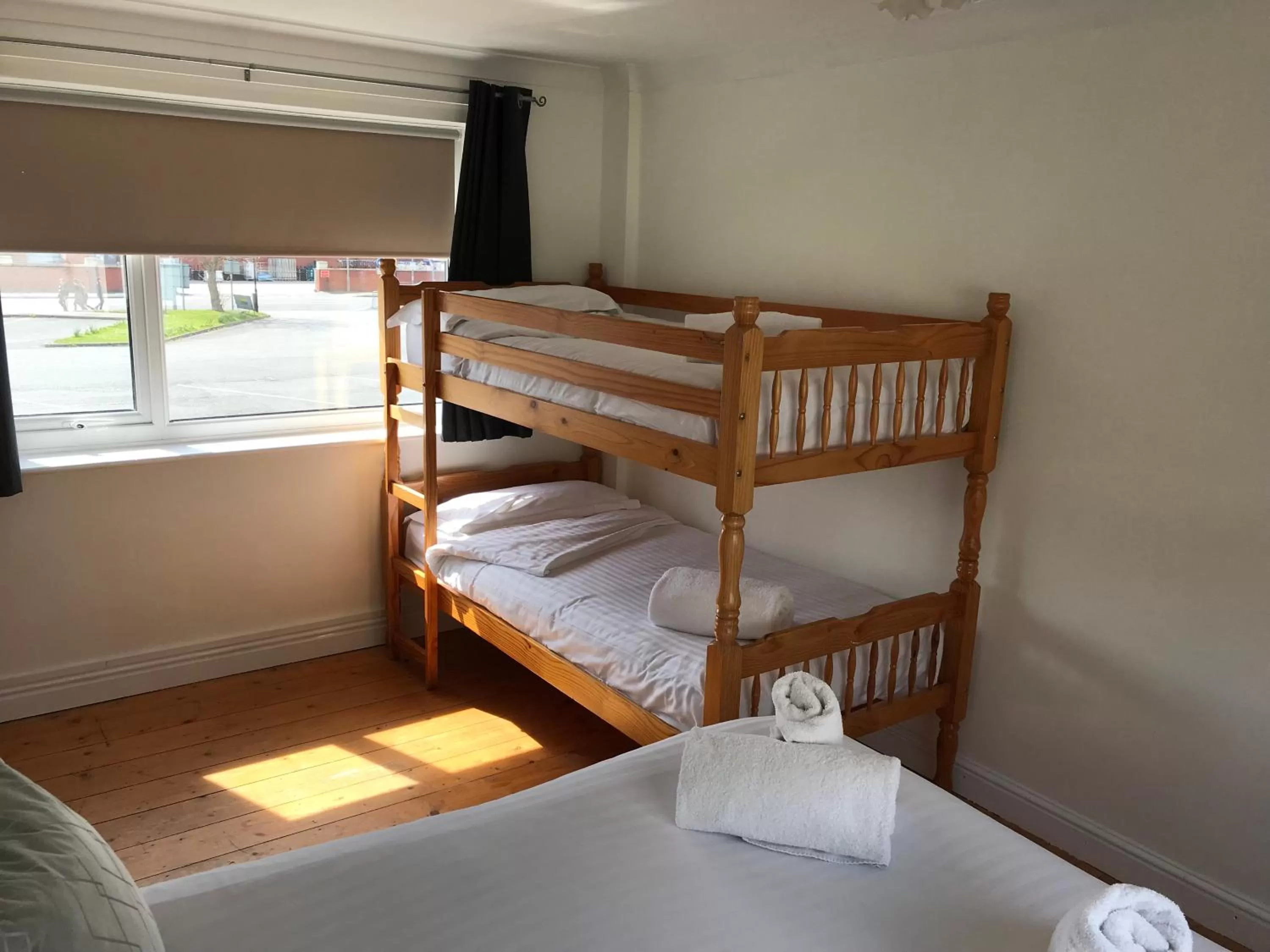 Bathroom, Bed in The Oasis Hotel