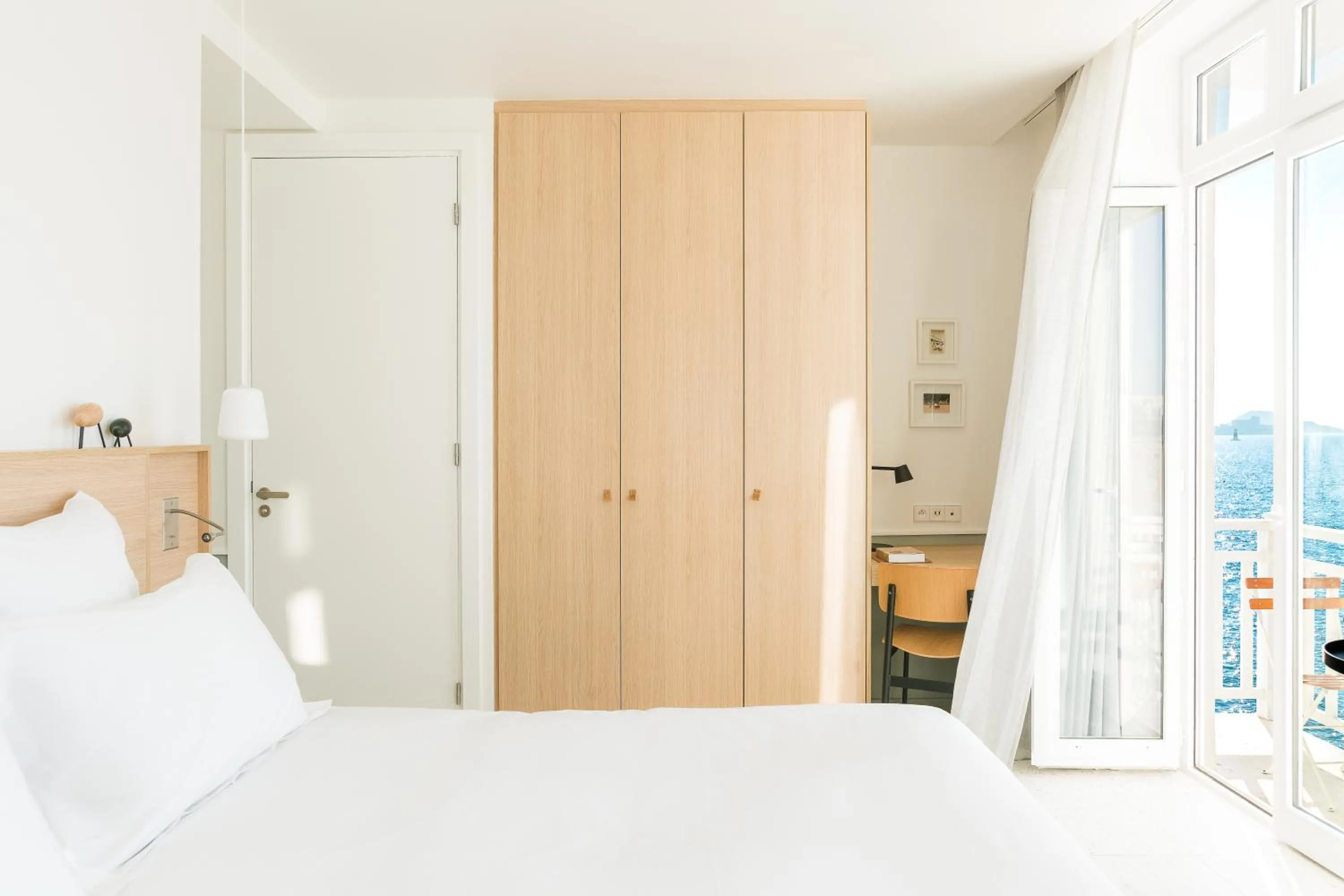 Photo of the whole room, Bed in Les Bords De Mer